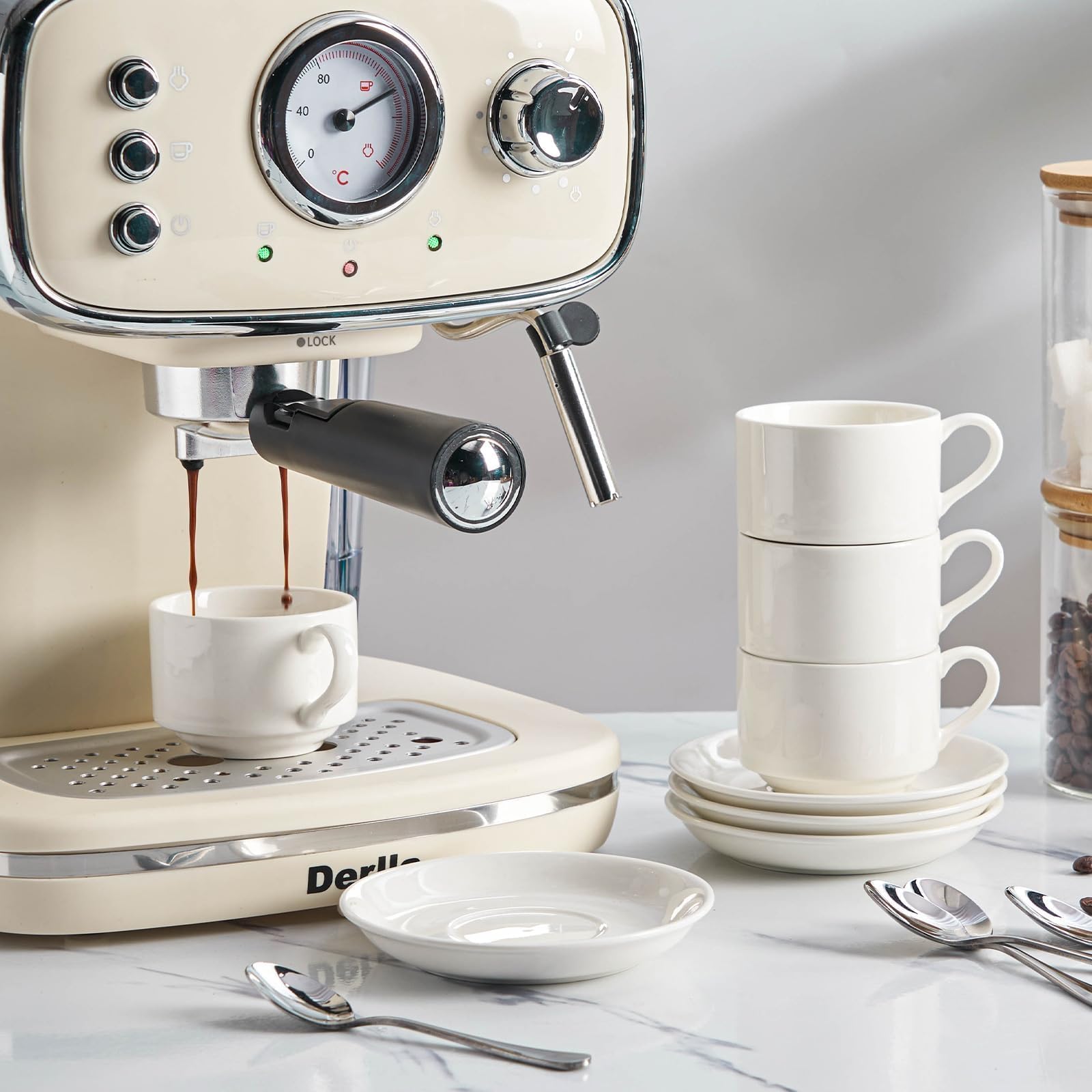 Stapelbare Espressotassen und Untertassen, Set mit Edelstahllöffeln für 4 Stück, 70 ml Keramik-Demitasse-Tassen, langlebige Porzellan-Kaffeetassen für heiße Getränke, Tee, Geschenke, Weiß