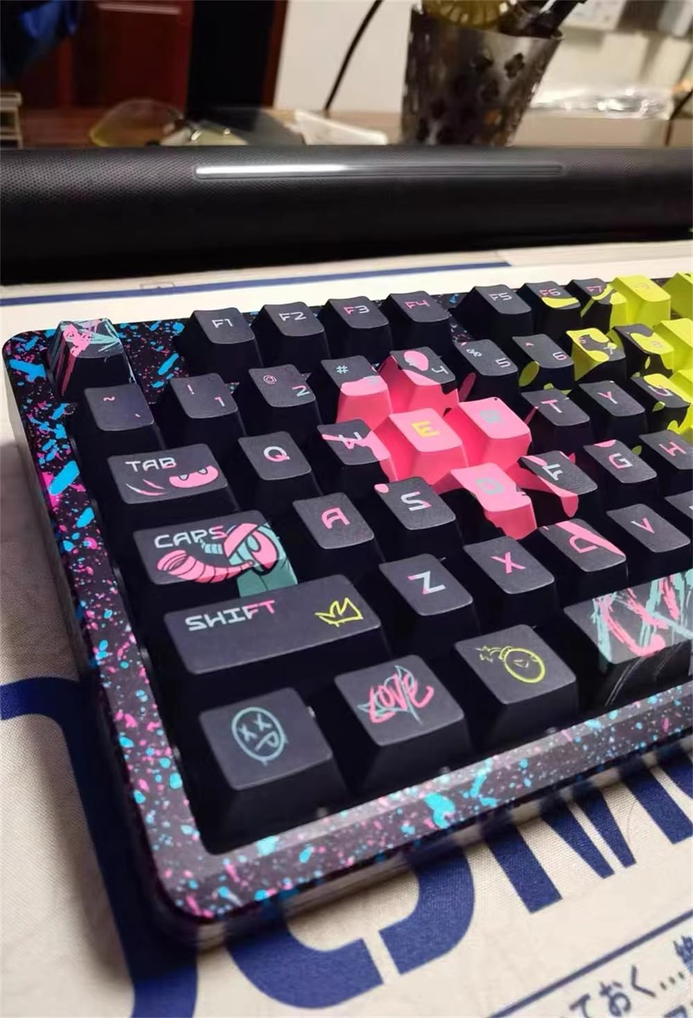 ハン・ソヒ　サイン入りキャップ（ファンミゲーム景品／限定） Amazon.co.jp: NVFC サイバーパンク エッジランナーズ キー