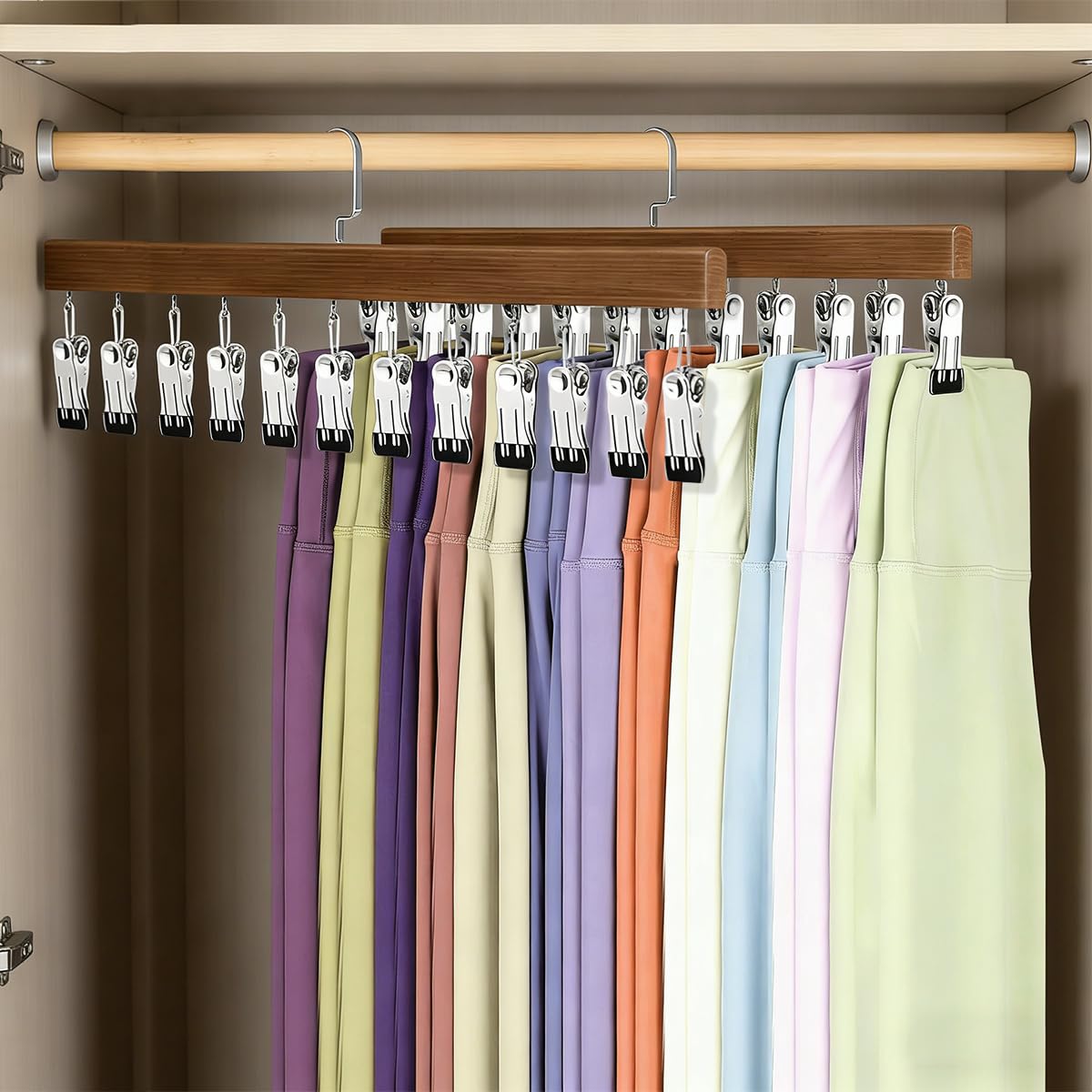 Xygobla 2-Pack Legging Organiser for Closet, Trouser Hangers with 360°Rotation Clips Clips Holds 24 Leggings Trousers, Black Rubber Coated Hanging Closet Organiser (Brown)