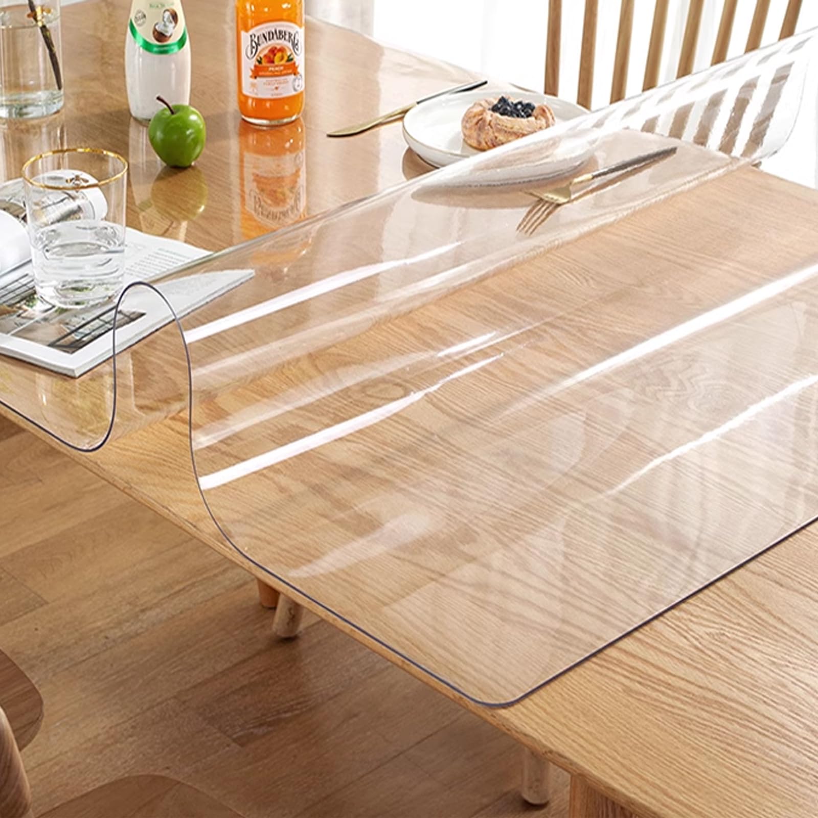 Pellicola Protettiva per Tavolo in PVC Trasparente, Tovaglia Trasparente Impermeabile E Inodore da 0,7 Mm, Copertura per Tovaglia in Plastica Trasparente Lavabile (65x170cm/26x67in)