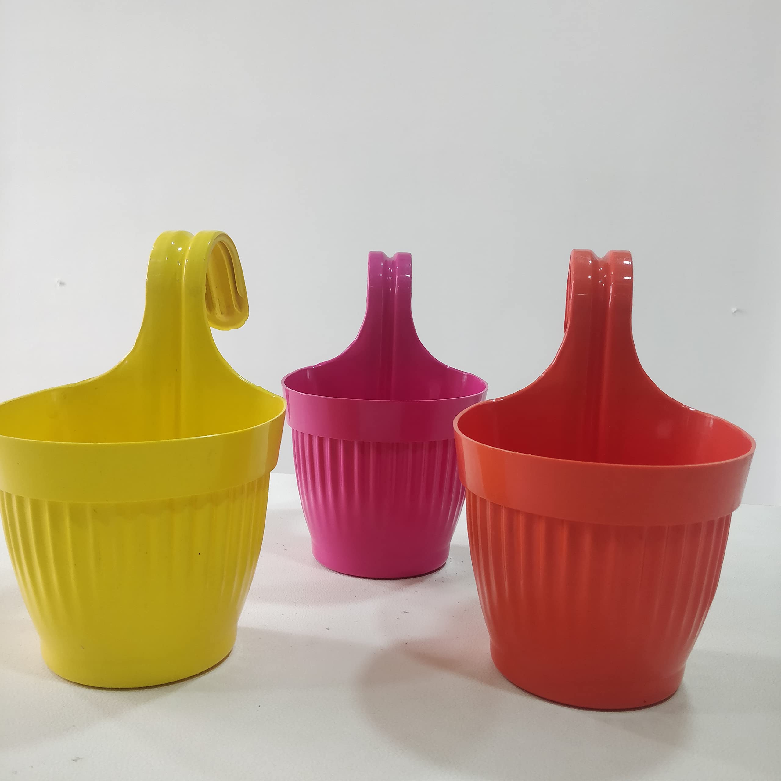 Nested Greens - Balcony Garden Hanging POTS Set of 3 - Hanging Planters Balcony Garden | Durable Round Flower Hanging Pots | Hanging Planters for Home Plants | Hooked Hanging Pots for Balcony (B0C1T4YCKX) Amazon Price History, Amazon Price Tracker