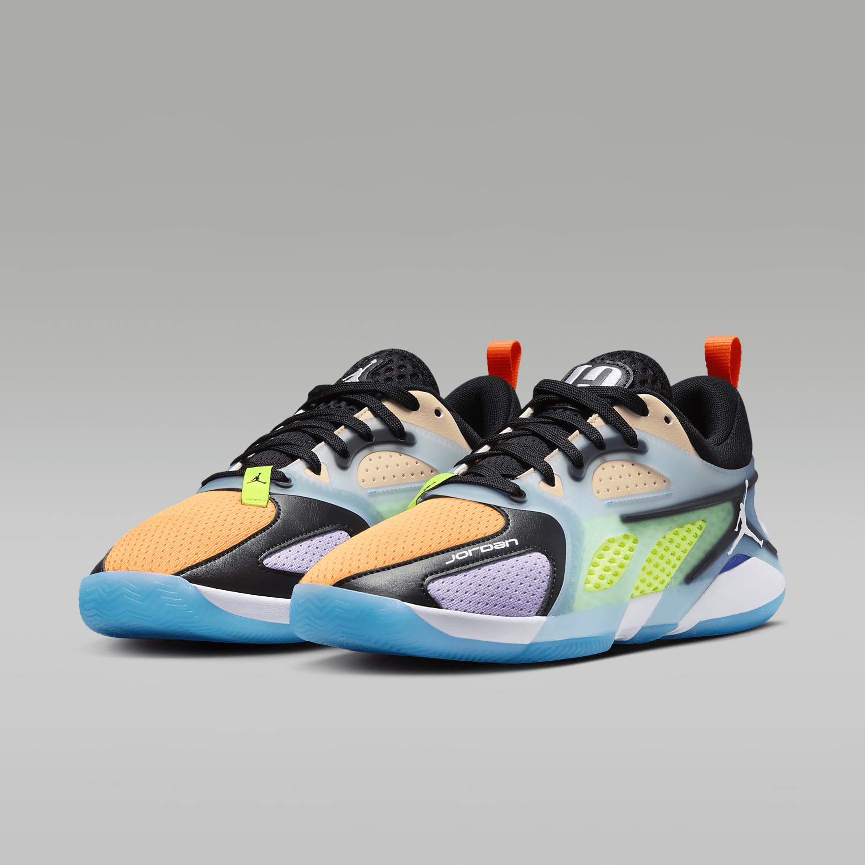 Jordan Heir - Zapatos de baloncesto para mujer (FZ2471-018, negro/tinte carmesí/crema melocotón)