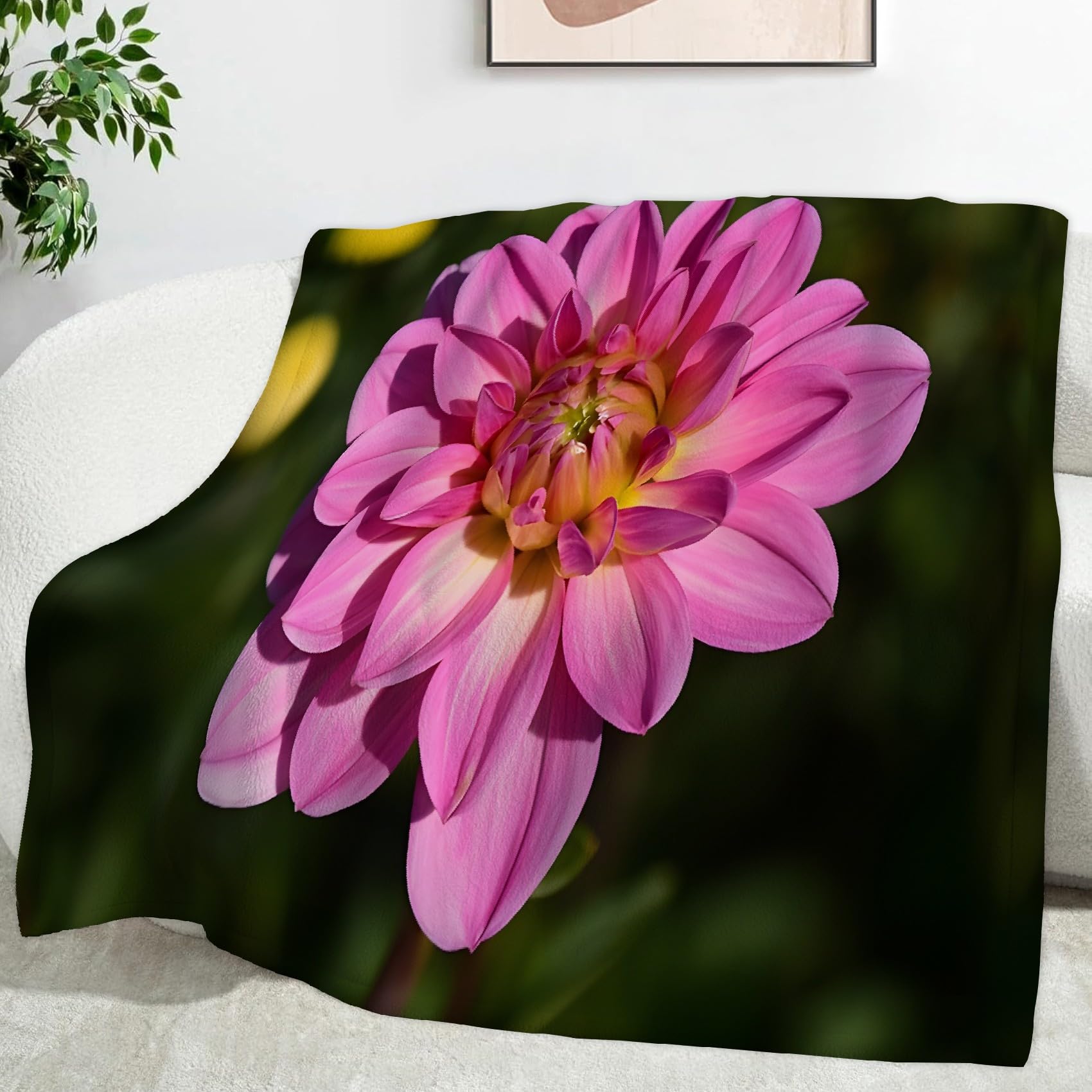Ypthriline Pink Dahlia Blanket, Realistic Flowers Microfiber Flannel Throw Blanket, Comfortable Soft Fluffy and Warm, Blankets for Beds, Sofas and Recliners, 230×270 CM
