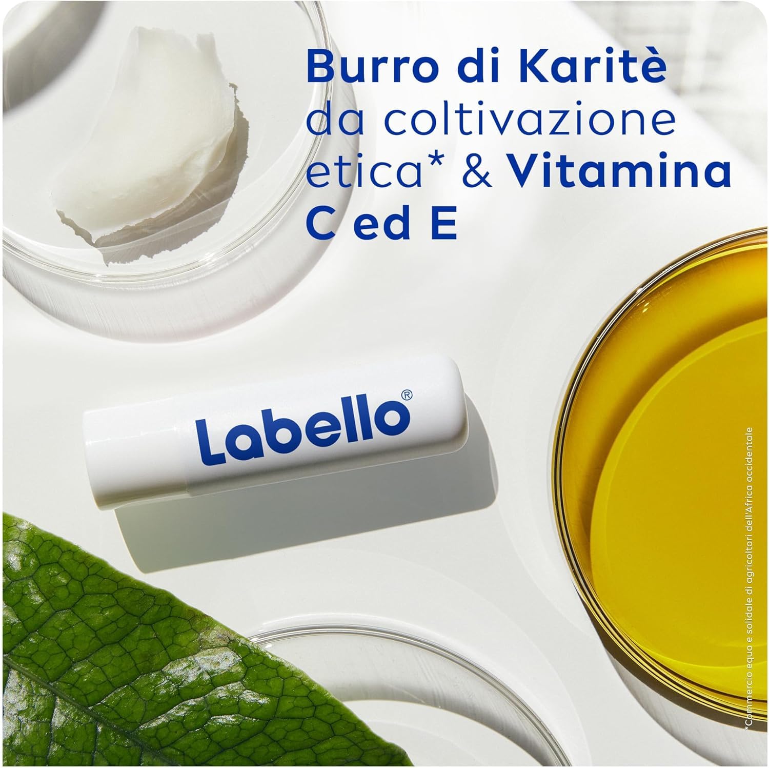 Labello Med Repair 4.8 g, Burrocacao labbra idratante e nutriente, Balsamo labbra riparatore con vitamina E e oli naturali, Burrocacao protezione solare SPF 15