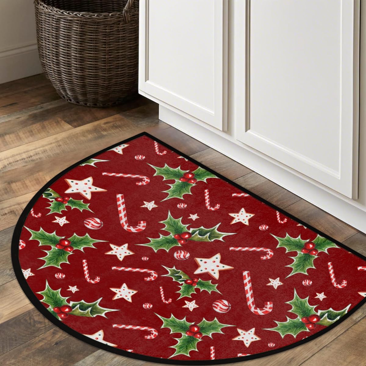 Christmas Half Round Door Mat Indoor Entrance Xmas Half Circle Area Rugs Non Slip Half Moon Rug Washable Candy Cane Semi Circle Bathroom Rugs Floor Carpet for Kitchen Bedroom Fireplace Decor