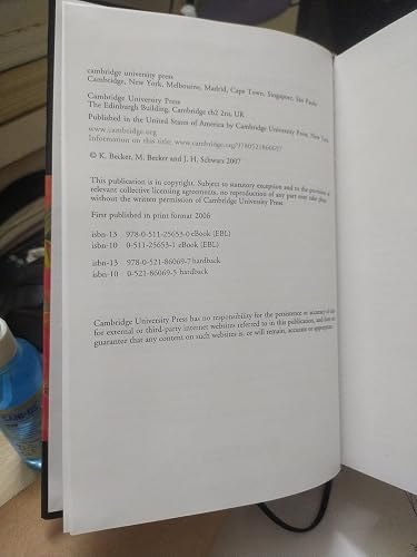 String Theory and M-Theory: A Modern Introduction (English Edition