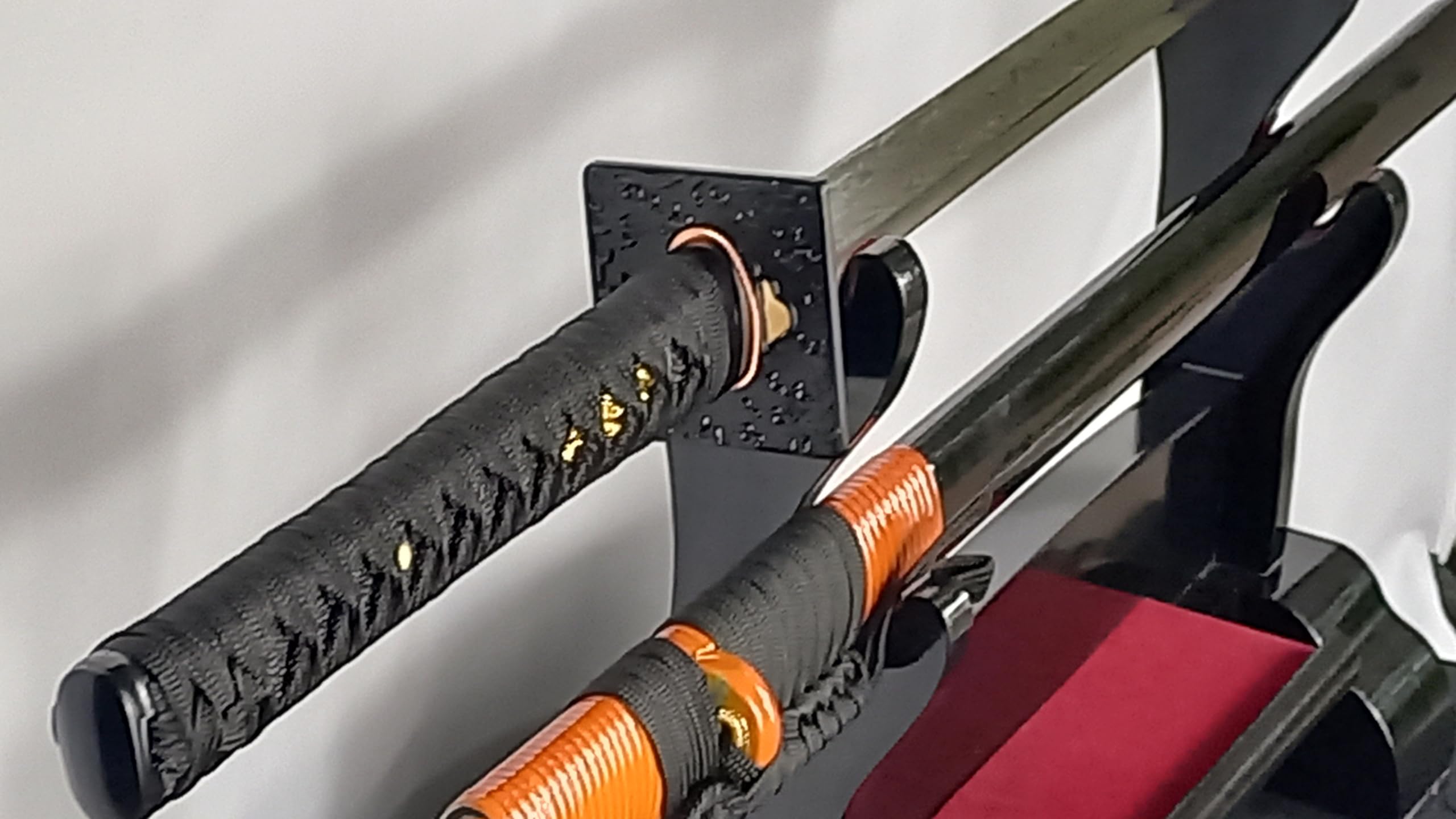 Samurai Ninja Schwerter Katana Schwert - scharf, echt & handgeschmiedet - gefaltetes Katana Schwert ohne Ständer - echtes Japanisches Samurai Sword aus Kohlenstoffstahl - Japan Deko Katanas