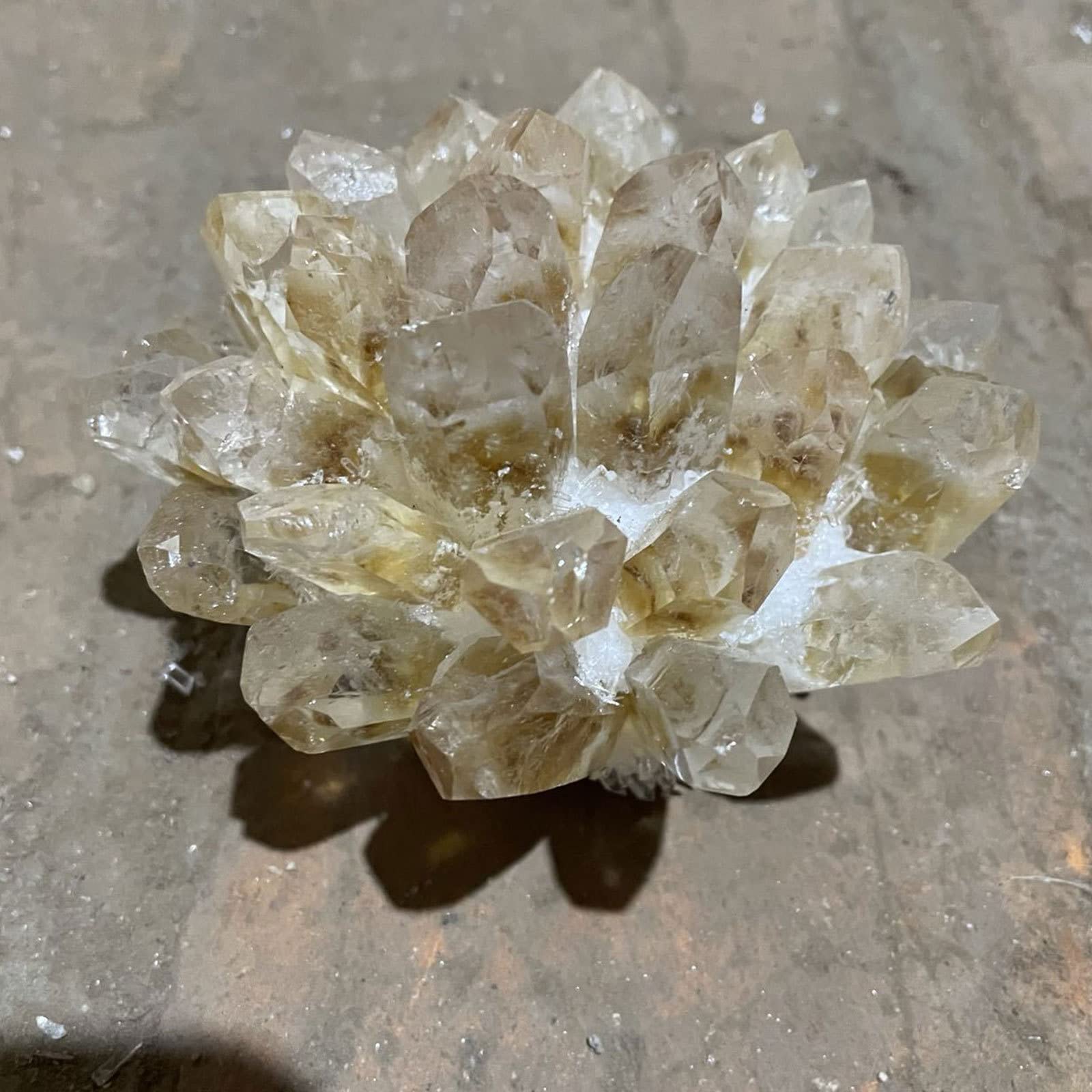Racimo de Cristal de Cuarzo curativo Natural Irregular Minerales de Roca de 0.8-1.1 LB Cuarzo de geoda en Bruto Druzy Geode espécimen para decoración del hogar Reiki Healing,Citrine