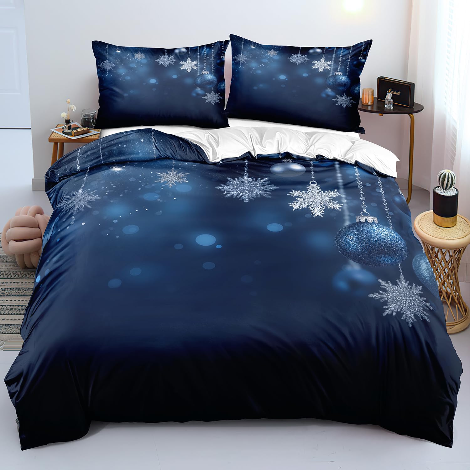 Parure de lit de Noël 240x220 bleu à flocons pour une chambre d'hiver élégante