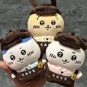 カフェの店員さん ちいかわ☆ハチワレ☆うさぎ☆ぬいぐるみキーホルダー ちいかわ カフェの店員さんマスコット（ハチワレ） | ちいかわ