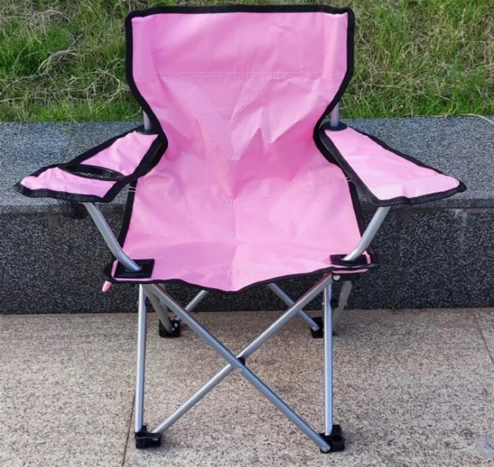 Chaise de plage légère pour vos après-midis détente au soleil