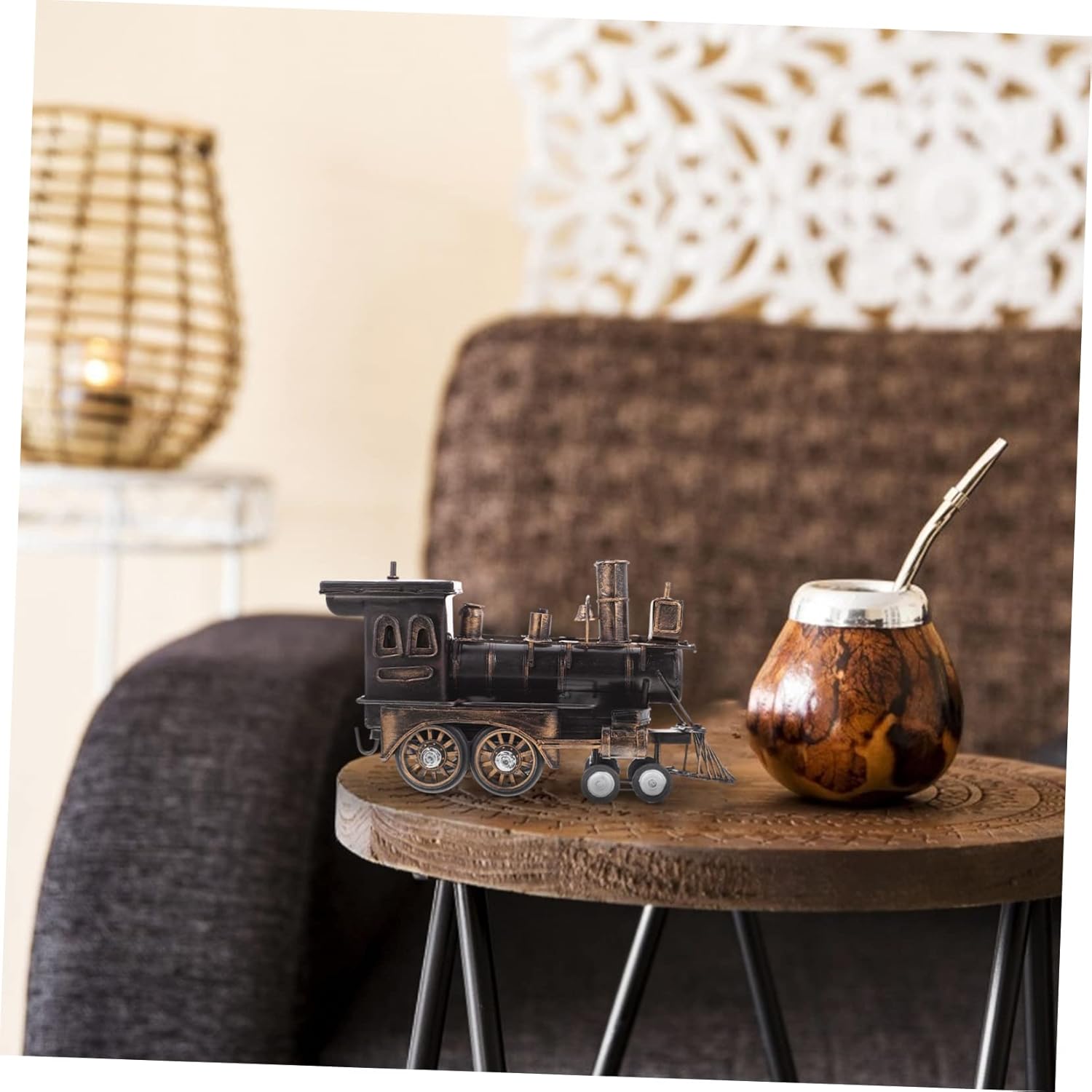 Ciieeo 1pc Locomotive Model Ornament Retro Steam Train Decor for Home Office Unique Desktop Craft Vintage Photography Prop Fine Craftsmanship and Creative Design
