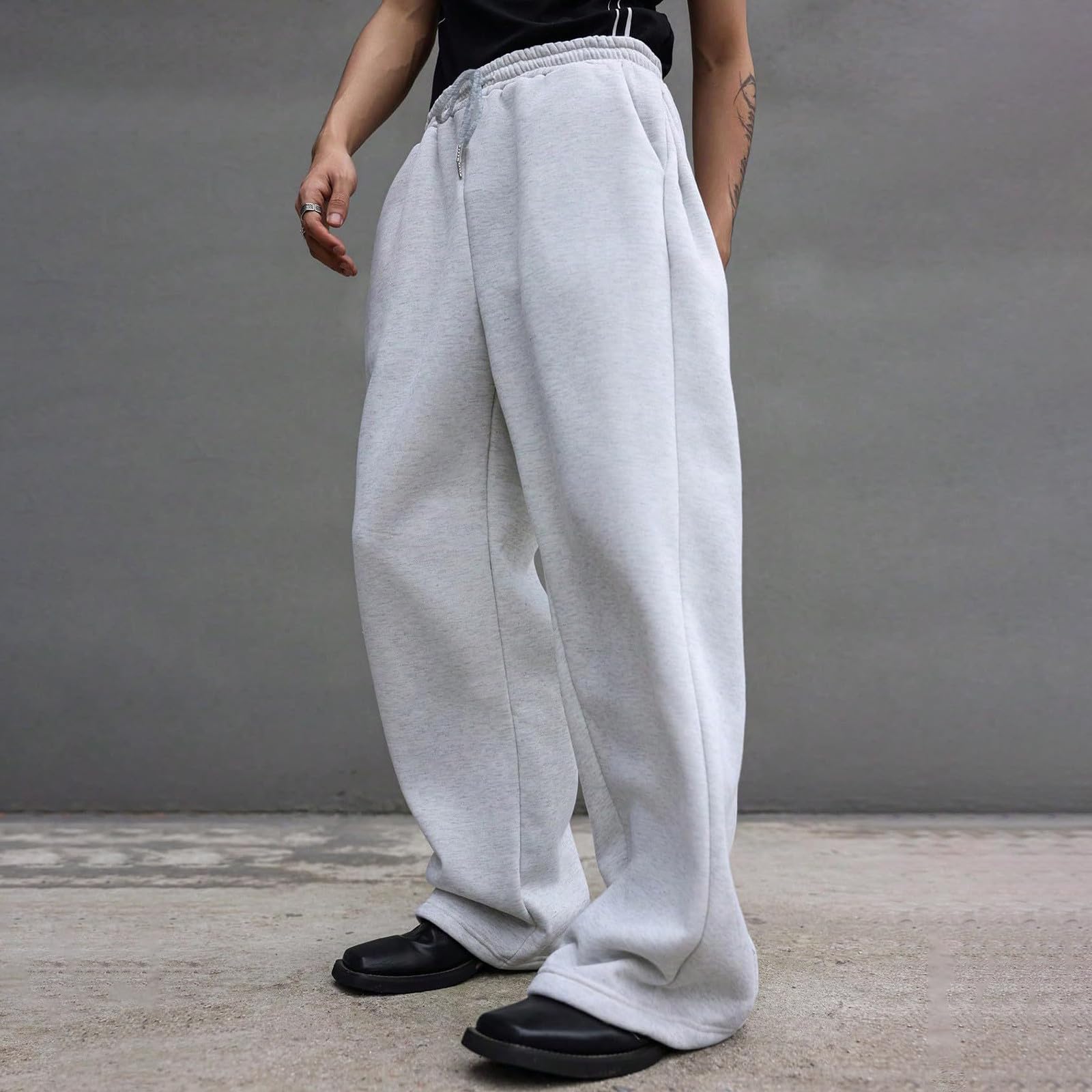 Jogginghose Herren Baggy Einfarbig Hosen Weites Bein Sweatpants Elastische Taille Trainingshose Lang Sporthose mit Taschen und gummizug Sporthosen Bequeme Freizeithose Y2k Streetwear Herbst Winter