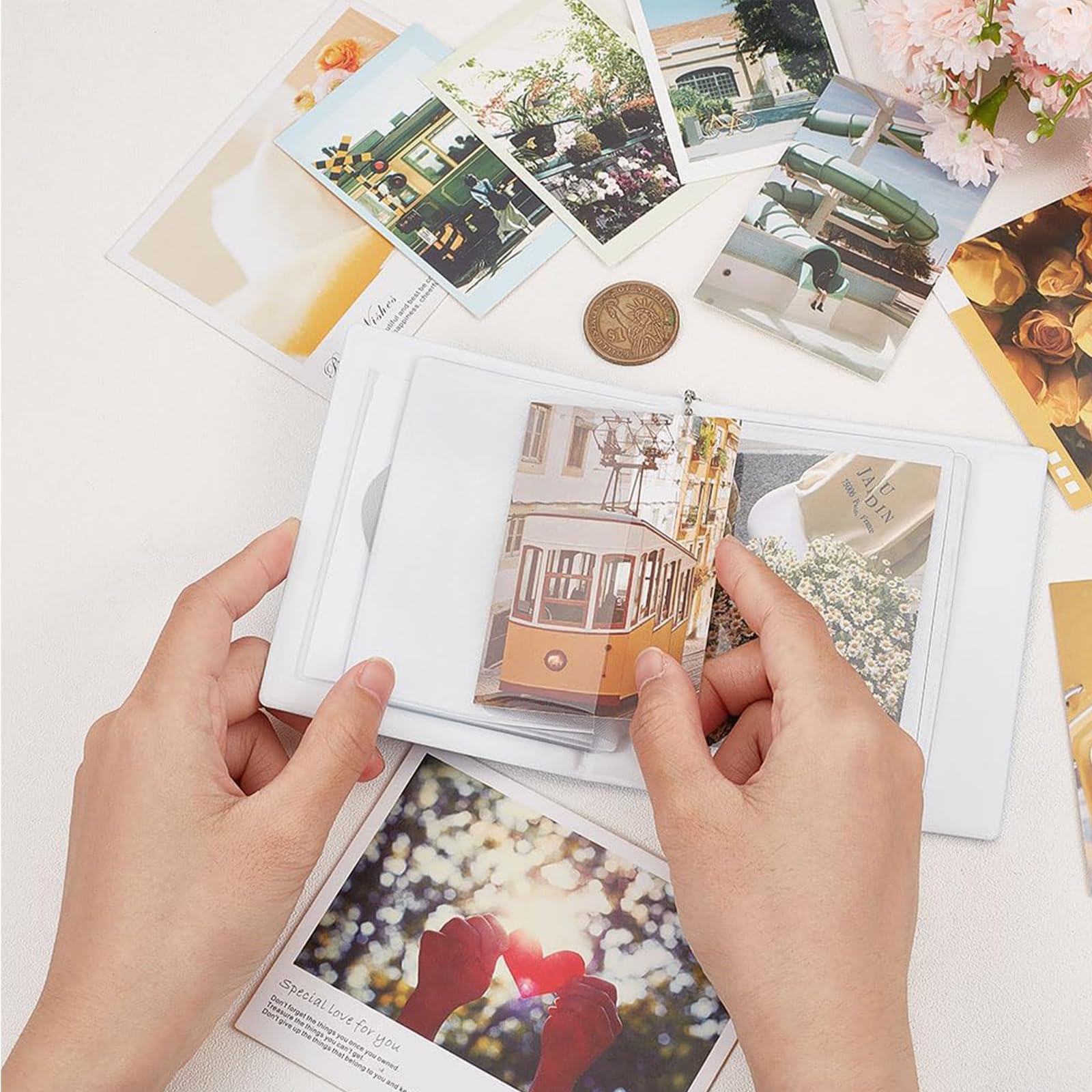 2 Pezzi Mini Album Fotografico per Foto 3 Pollic Photocard Binder Tasche Raccoglitore Porta Carte Fotografiche a Forma di Cuore per Archiviare Foto, Carte D'Identità, Carte(Rosa, Giallo)