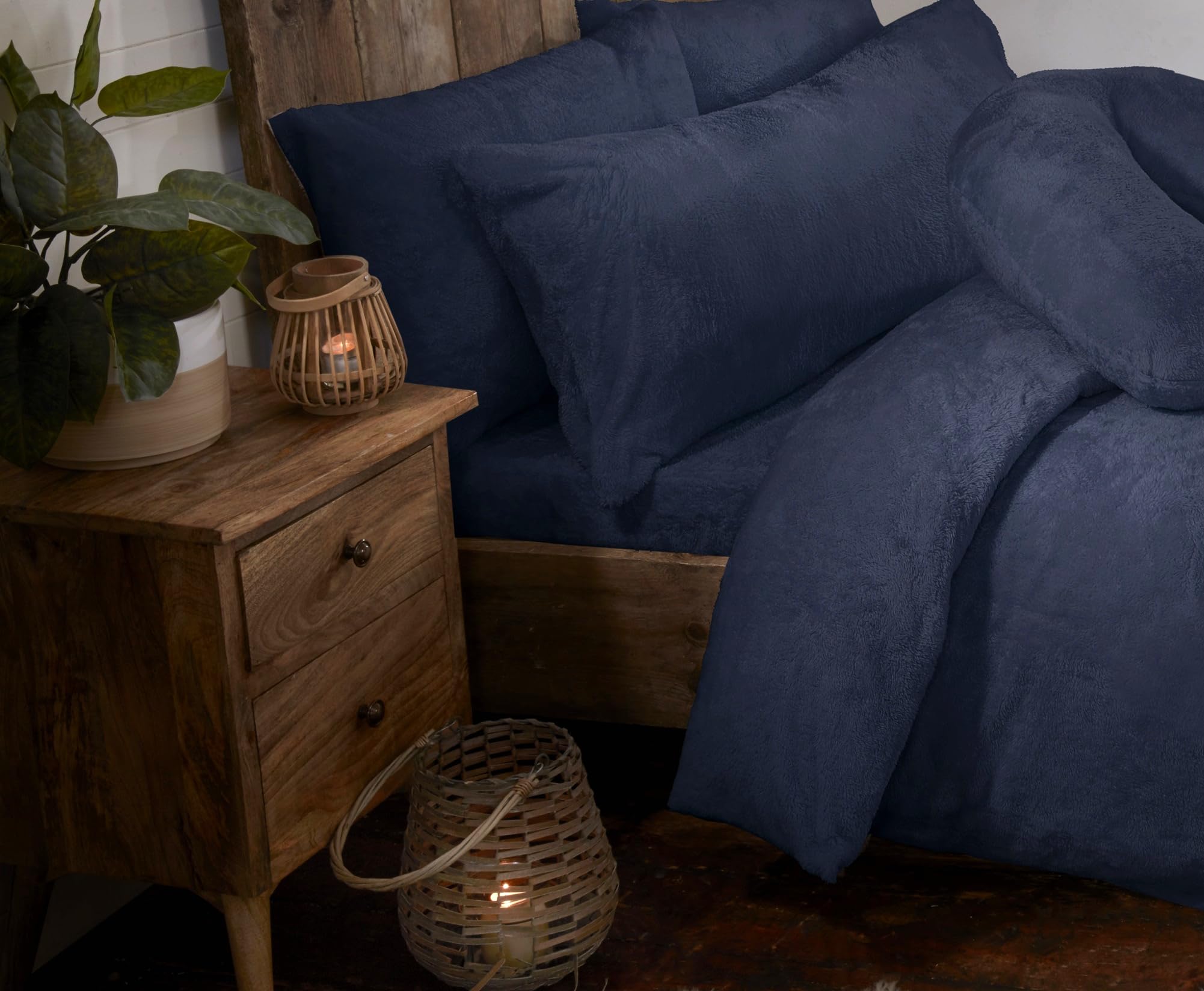 Luxury 12" Extra Deep Navy Blue Teddy Fleece Fur 4ft Small Double Size Fitted Bed Sheet, Soft Cosy Bedding, Thermal Warm, Energy Efficient, 30cm Elasticated Side By Littens (122cm x 190cm)