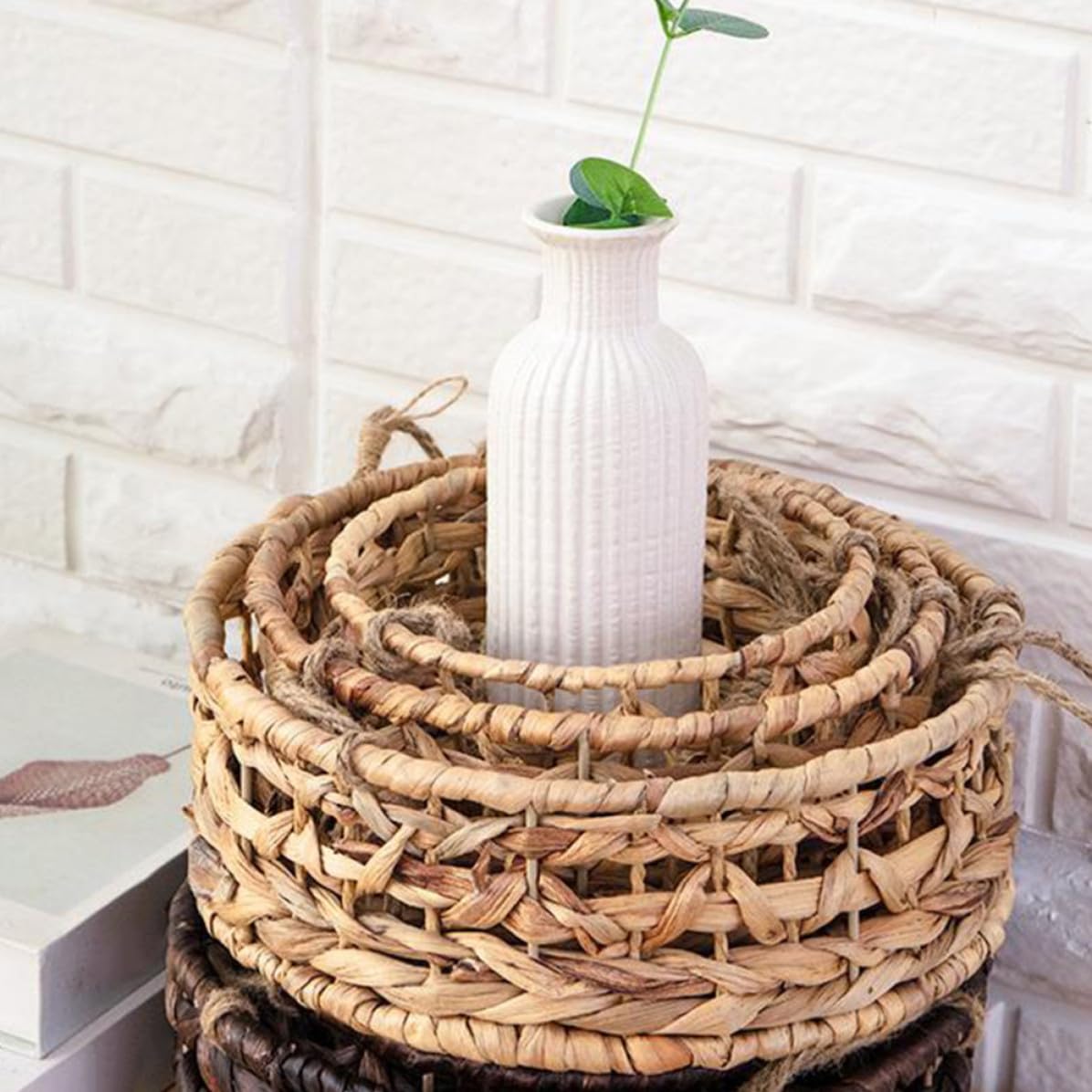 NUOBESTY Rattan Hängeblumenkorb für Garten und Dekoration, Braun
