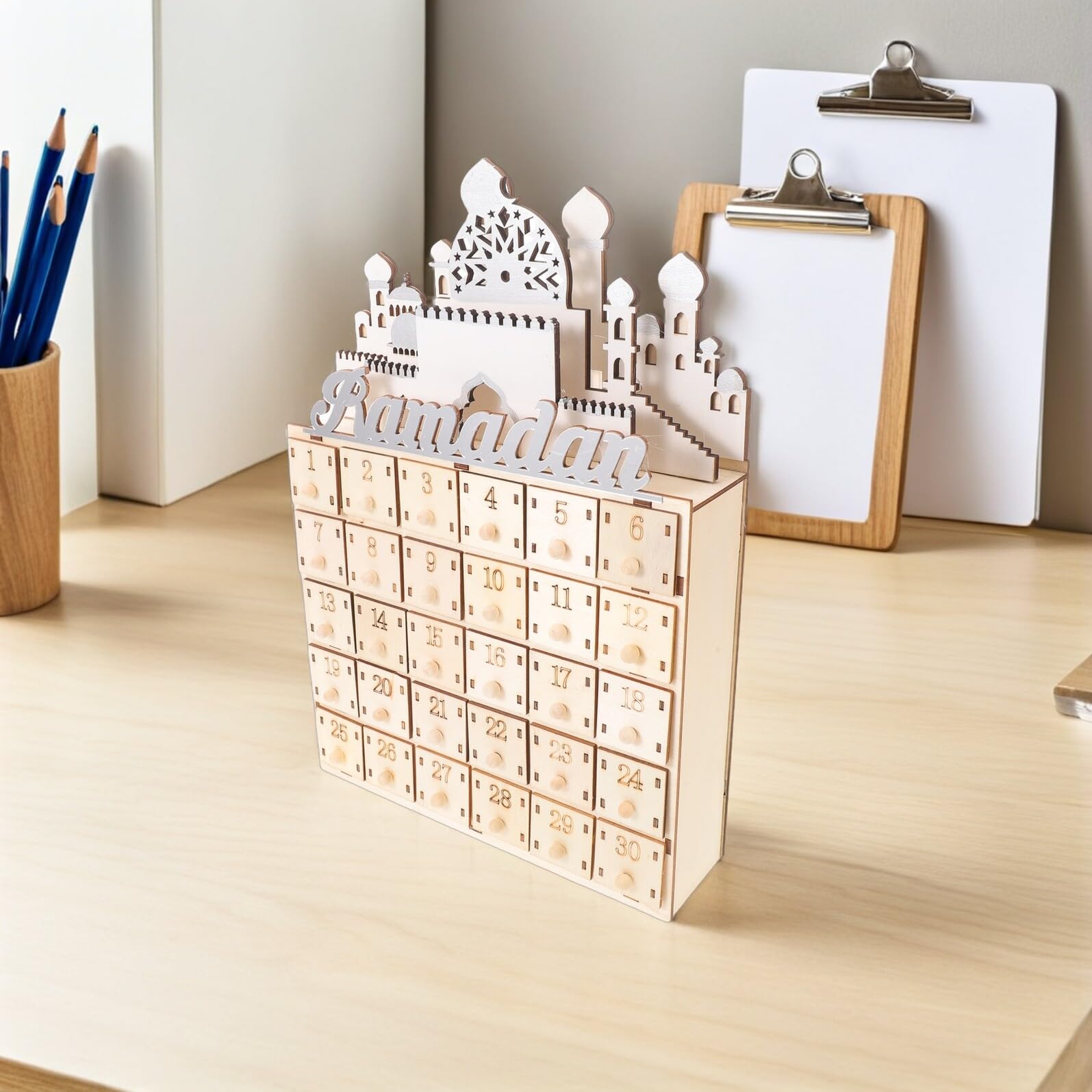 Ramadan Countdown Kalender 2026 aus Massivholz mit LED Beleuchtung 30-tage Eid Mubarak Adventskalender für Tisch und Kamin Dekoration