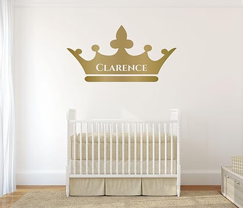 Calcomanía de pared de vinilo con nombre personalizado con corona King – Decoración del hogar para dormitorio de niños, guardería o sala de juegos –