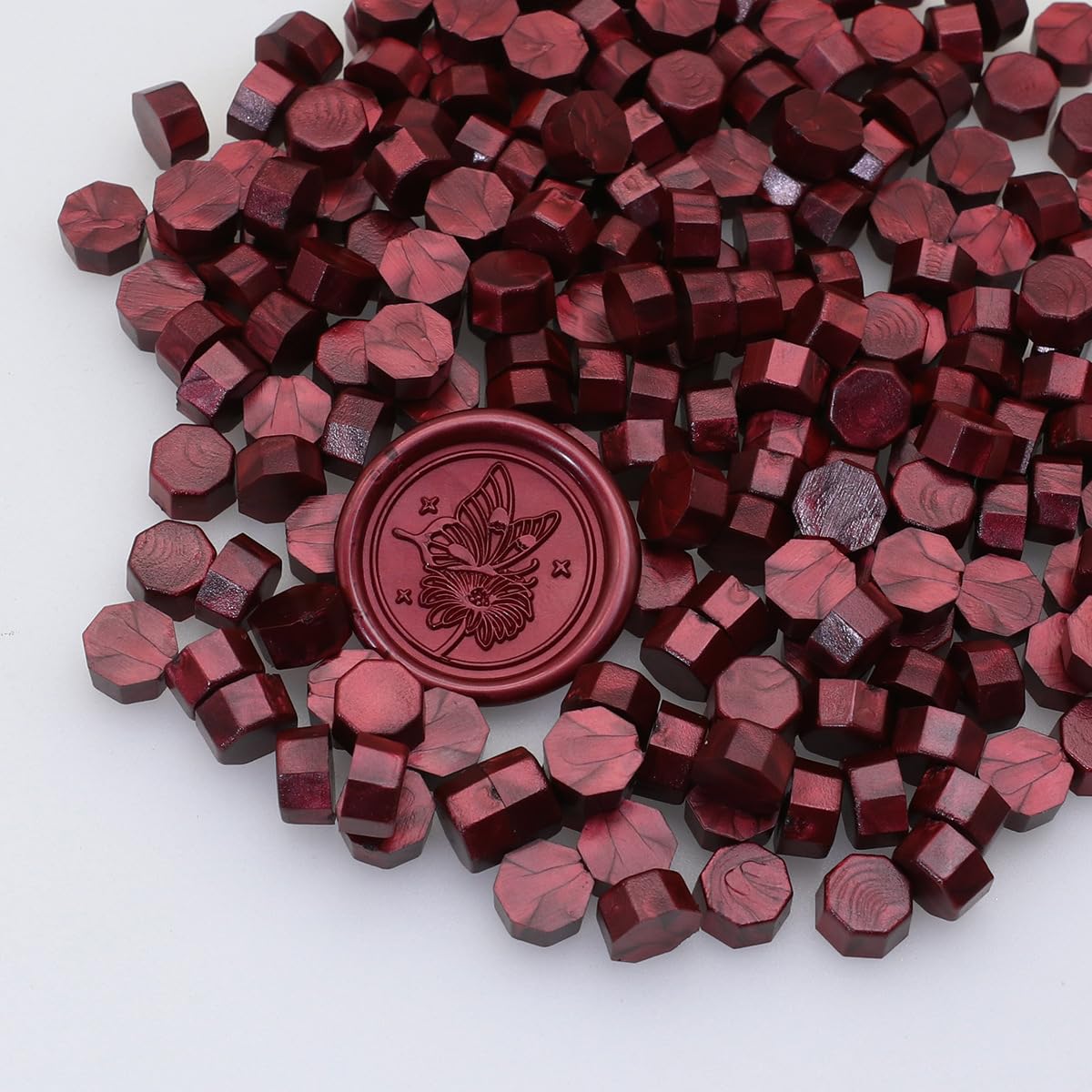 Sealing Wax Beads 200pcs Octagon Wax Seal Beads Bulk for Wedding Invitations Xmas Gift Wrapping Card Envelope Sealing (Crimson Red) — image 1