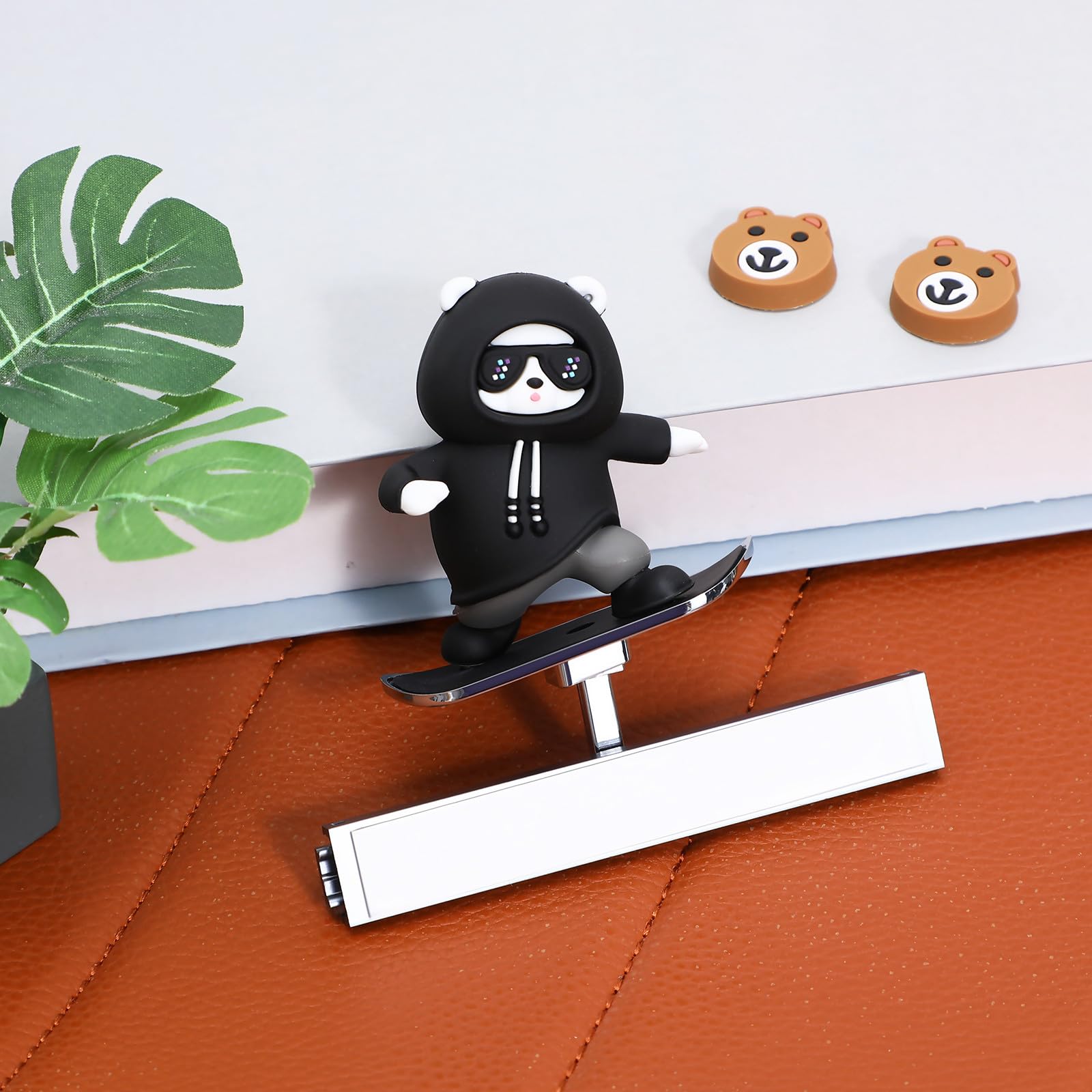 Figurine Ours Skateboard pour Tableau de Bord Voiture, Noir, 1 Pièce