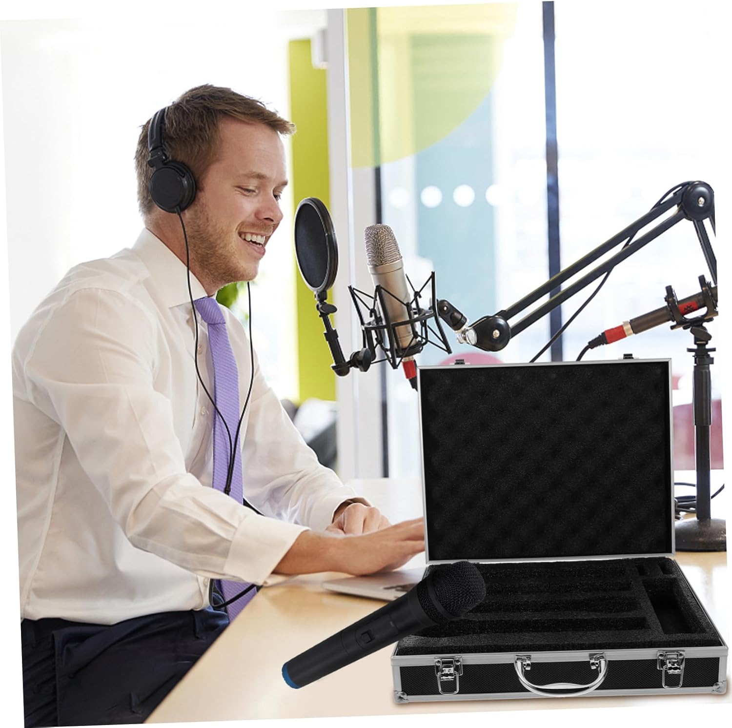 Portable Handheld Microphone Case with Handle Hard Storage Box for Mics Compact Organizer for Travel and Accessories Protective Aluminum Carrying Case for Ktv and Events