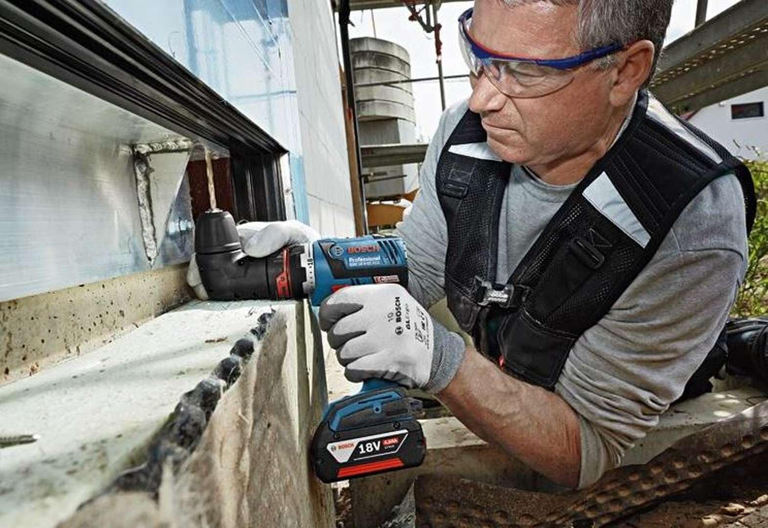 Bosch Professional Pro Pruner Bahçe Makası GAL 12V-40 + 2 x GBA 2,0Ah - 12.848,4