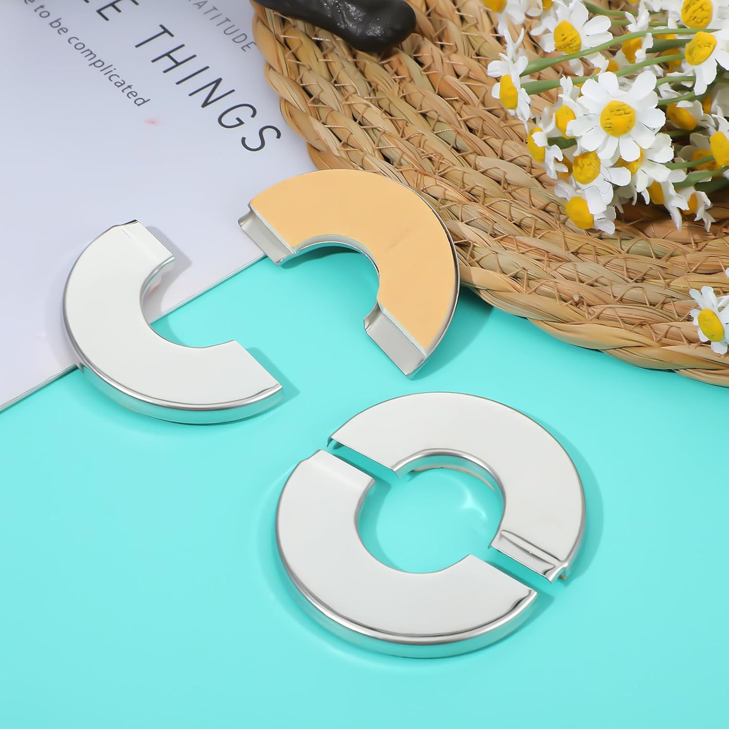 2PCS Wall Split Flange, Stainless Steel Plumbing Cover Plates, Round Escutcheon Plate for 28mm Dia Pipe, Buckles Design, Silver