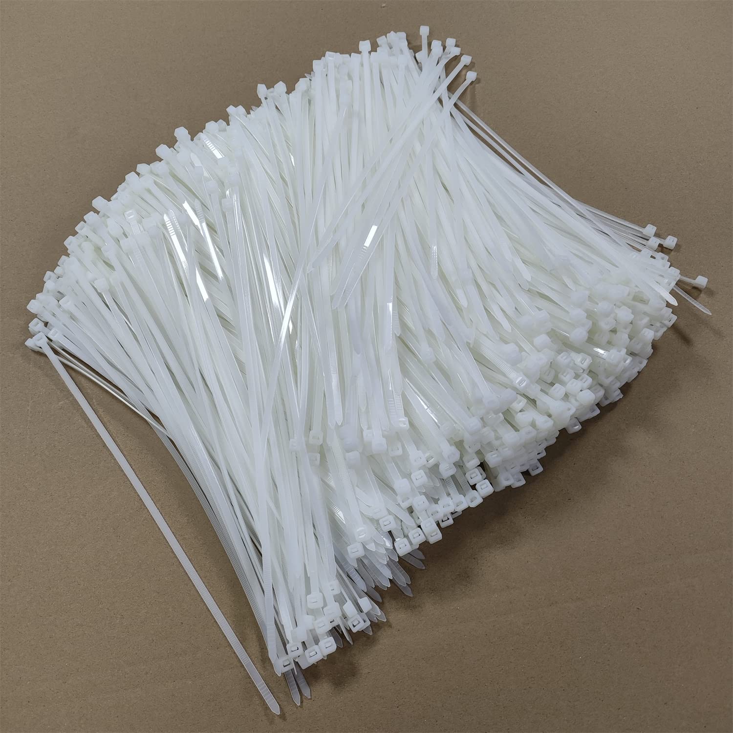 Opaski na zamek błyskawiczny, 1000 szt., 30 cm, wytrzymałe, wysokiej jakości plastikowe opaski druciane o wytrzymałości na rozciąganie 22,7 kg, opaski kablowe odporne na promieniowanie UV,