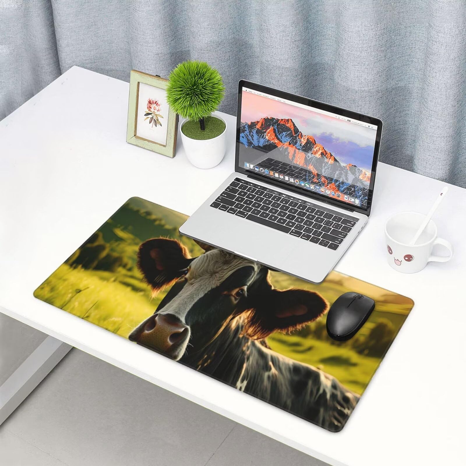 Gamingowa podkładka pod mysz XXL 1200 x 600 mm, podkładka pod mysz ze zwierzęciem, wół, duża, 120 x 60 cm, rozszerzona podkładka na biurko, akcesoria gamingowe z przyszytymi krawędziami dla poprawy