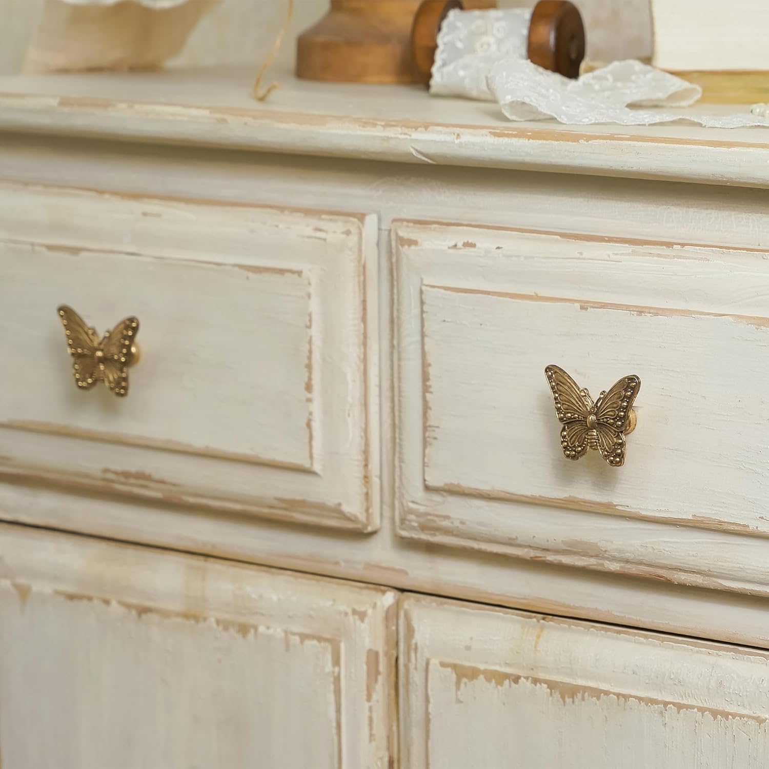 SOFFEE DESIGN 2PCS Butterfly Cabinet Knobs Gold, Insect Themed Drawer Pulls, Whimsical Vanity Hardware for Girls Room