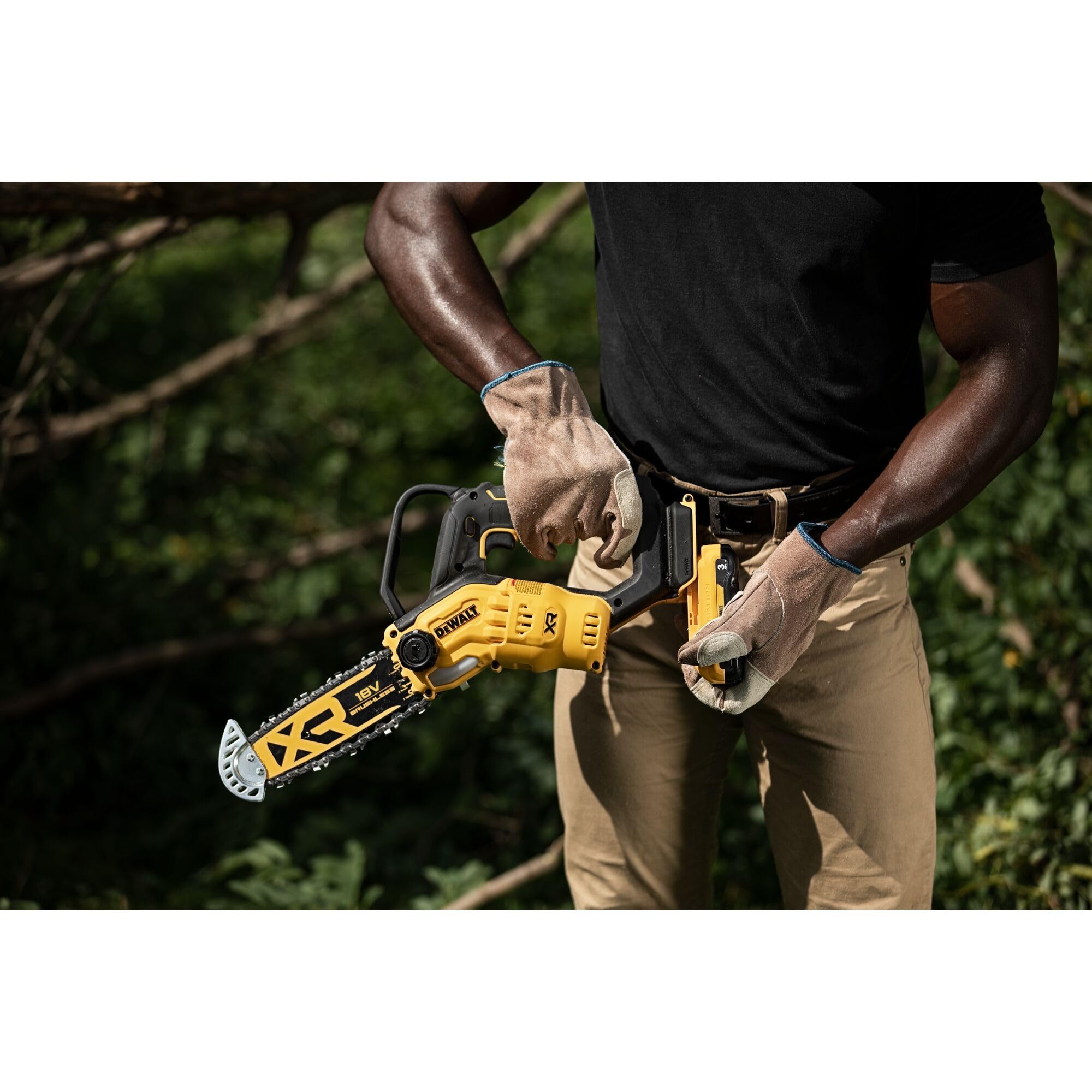 DEWALT Sierra de podar sin escobillas XR 18V sin cargador/batería, DCMPS520N-XJ