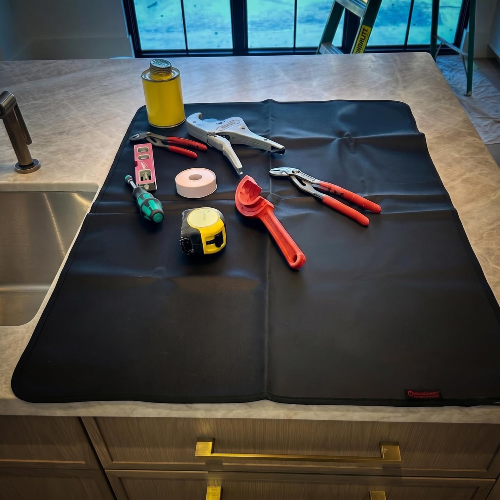 MyShoeCovers Service Technician Tool Mat, Size S-18"x26" — Amazon image 4