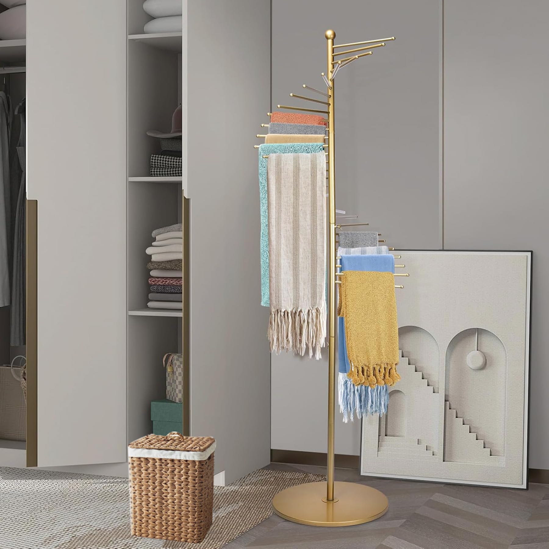 Appendiabiti in metallo, supporto per sciarpa a spirale autoportante, appendiabiti multifunzionale con 30 aste per cravatte, cintura, pantaloni, asciugamano (oro, 42 x 170 cm)