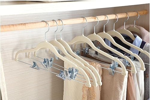Miniatura 7 de Paquete de 24 perchas de terciopelo para pantalones y faldas con clips ajustables, juego de perchas de ropa de 16.7 pulgadas para trajes, abrigos,
