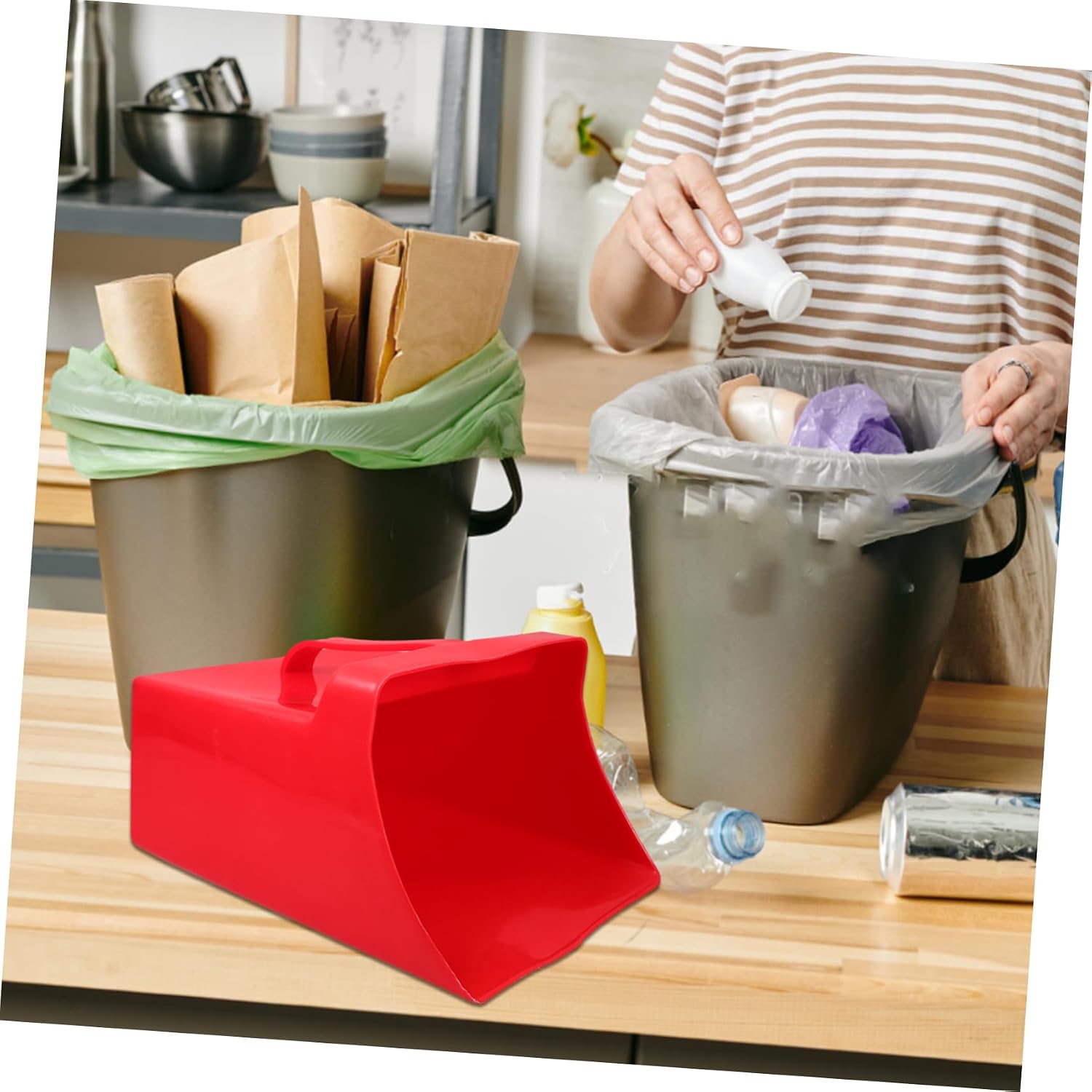 PRETYZOOM Portable Outdoor Trash Dustpan Plastic Dustpan Broom Handheld for Kitchen