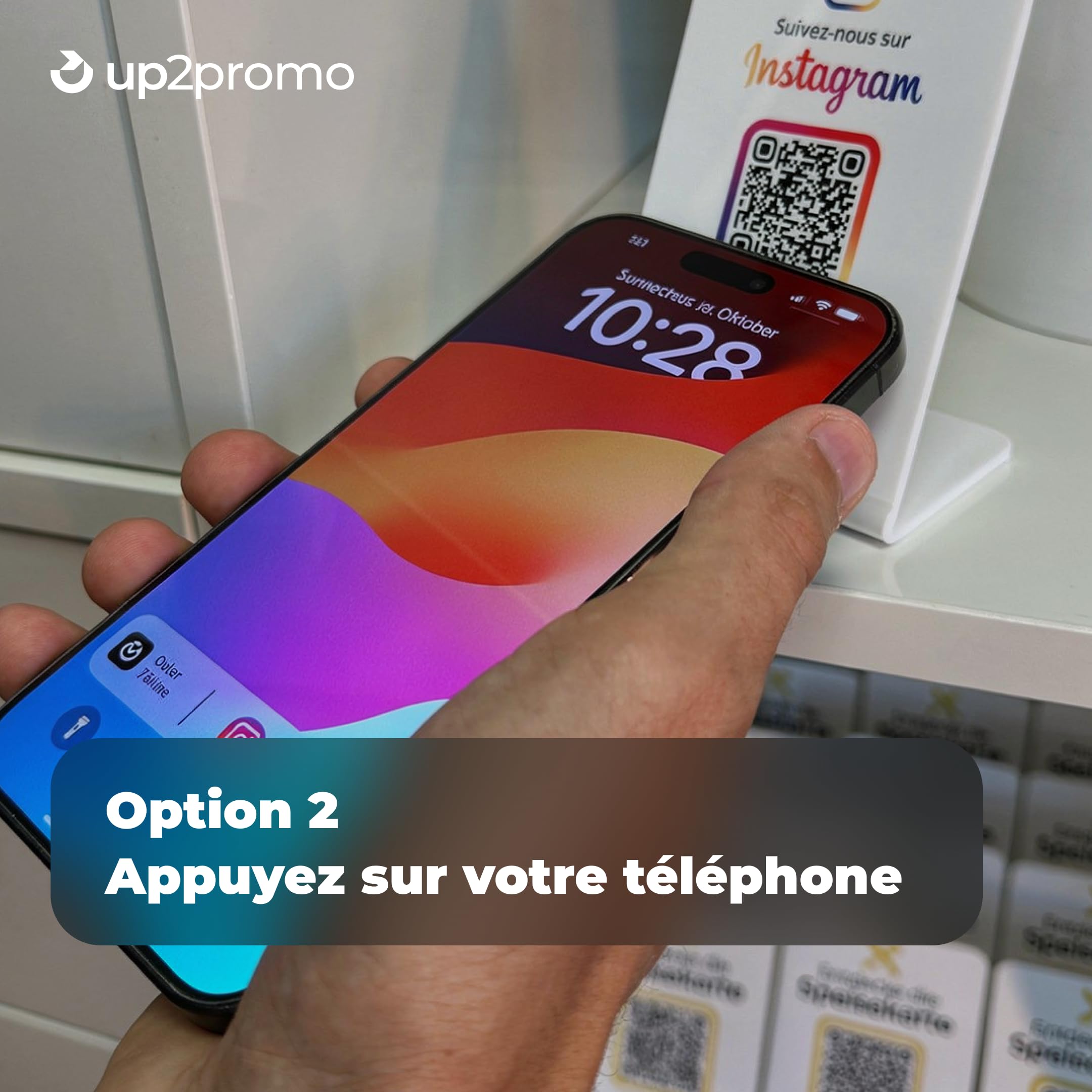 Instagram Présentoir/écran/panneau avec NFC & QR – Aidez vos clients à vous suivre facilement sur Instagram (blanc)
