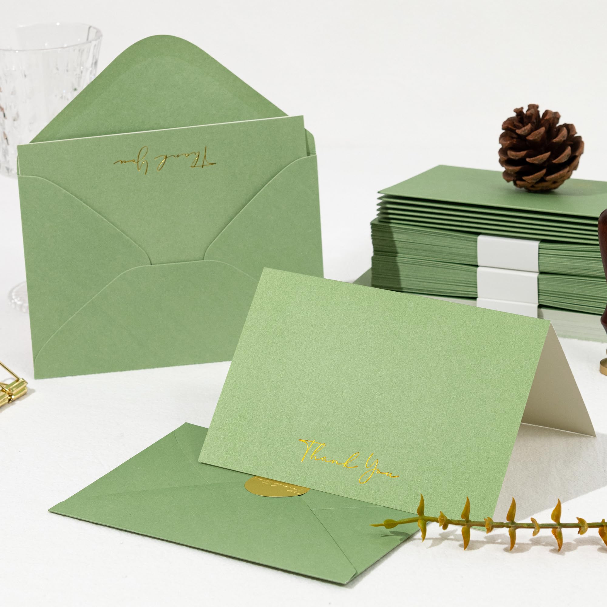 Crisky Lot de 50 cartes de vœux de remerciement avec enveloppe verte pour mariage, fête prénuptiale, fête prénatale, affaires, remise de diplôme