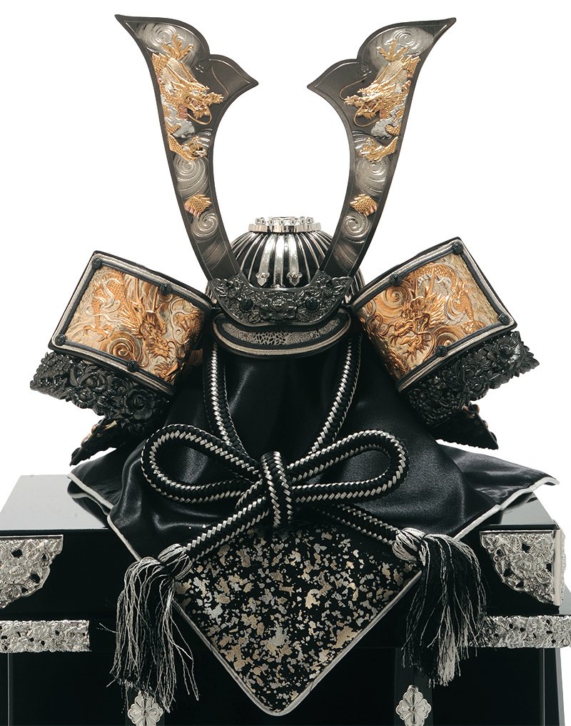 Amazon | 五月人形 端午の節句 兜飾り 豊久 斑鳩の里皇宸 黒龍王 純銀