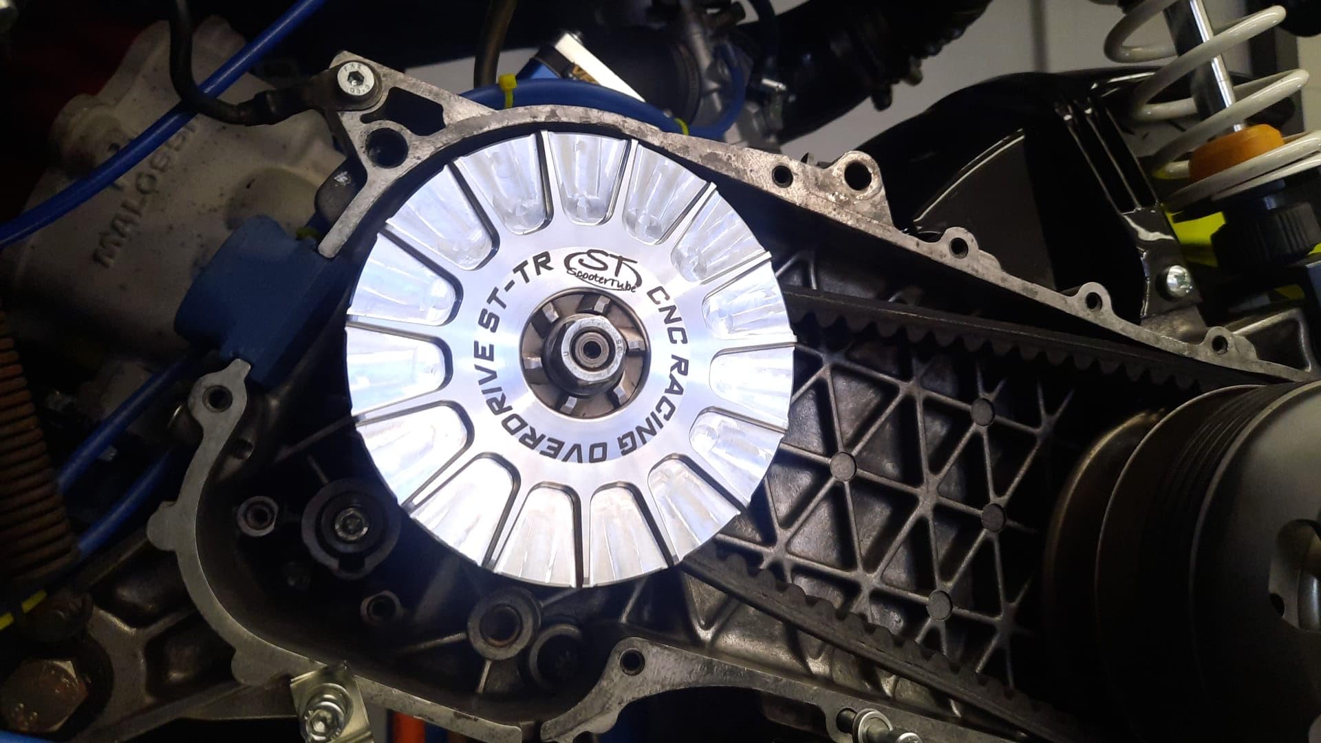 Puleggia Overdrive ST Racing per Piaggio 125 150 180 2T CNC Variatore