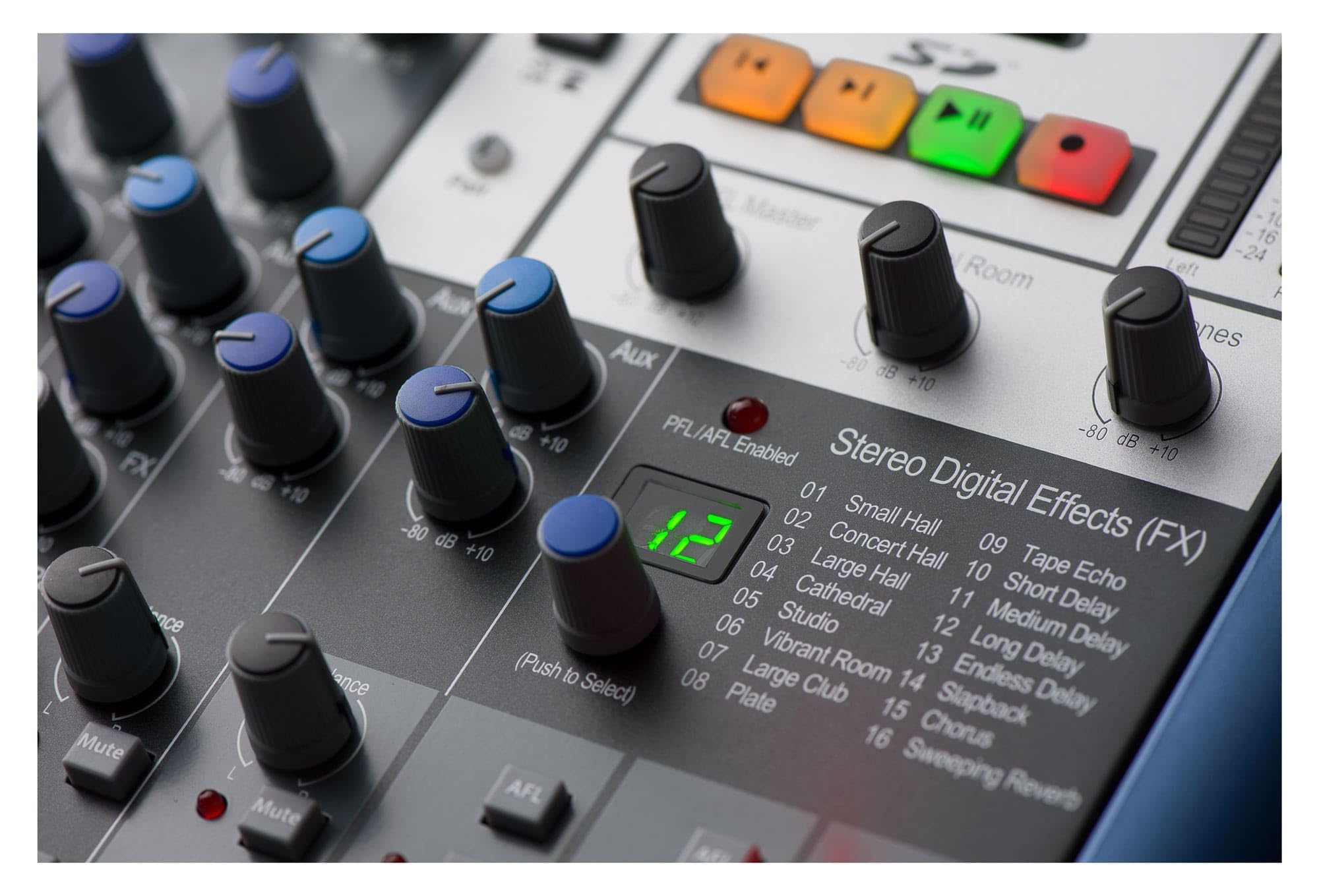 PreSonus StudioLive AR12c, 14 Kanal, Hibrit Dijital/Analog Performans Mikser