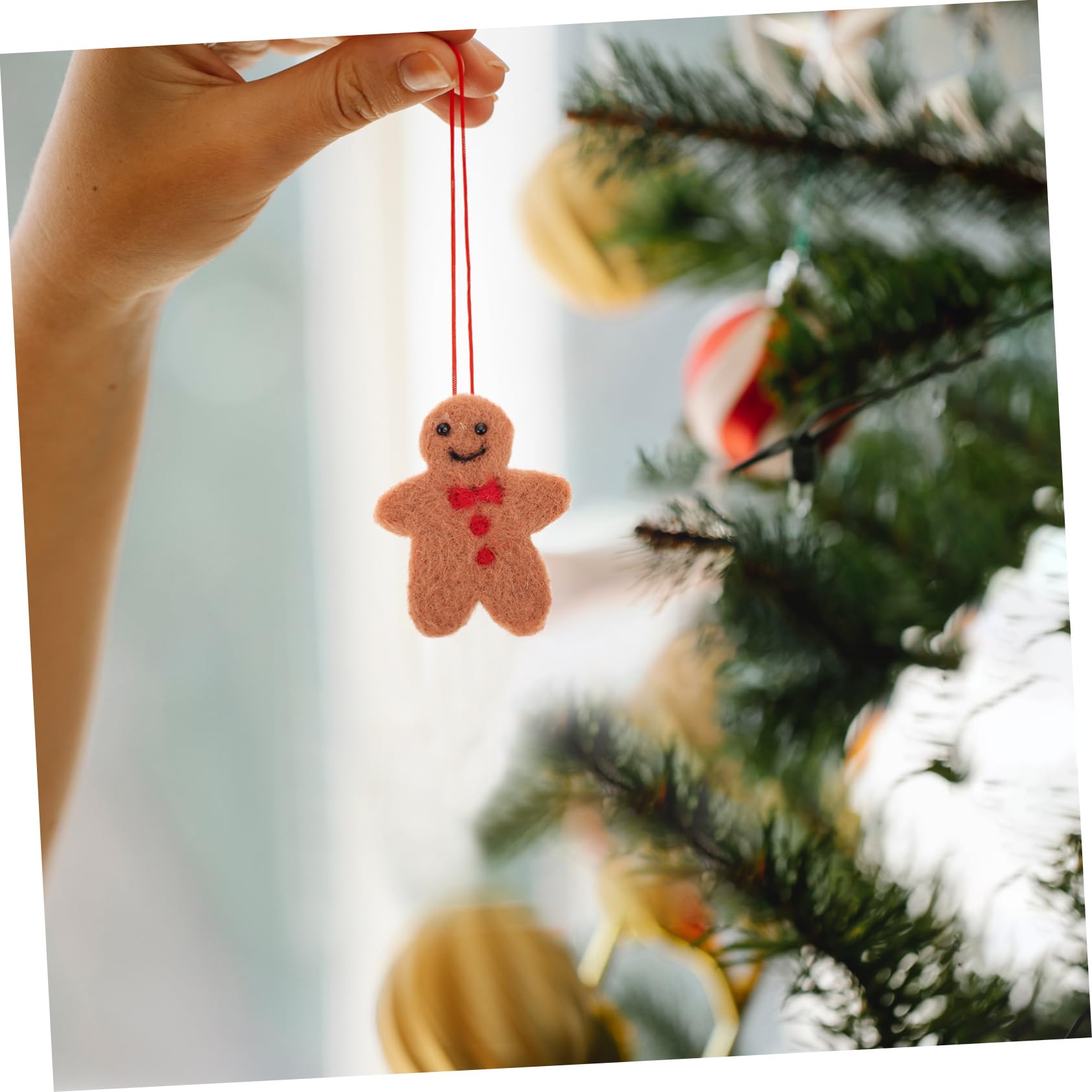 COHEALI 30 Piezas Colgantes de Hombre de Jengibre de Fieltro para Diy Decoración Navideña Mano Accesorios para Adornos y Manualidades Figuras Graciosas para Cabello y Ropa