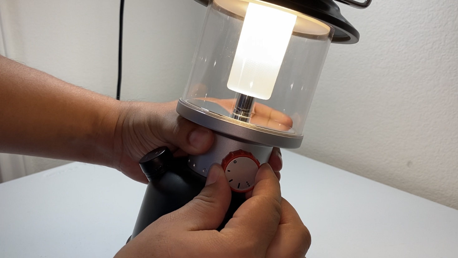 Watch Coleman Classic Recharge LED Lantern Review on Amazon Live