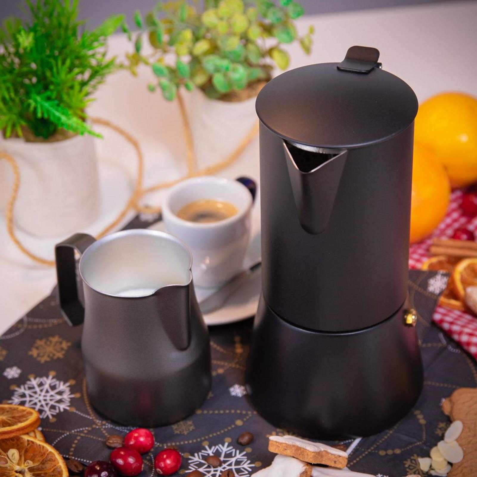 Cilio AIDA Espressokocher 6 Tassen | Edelstahl schwarz, matt | für alle Herdarten, auch Induktion geeignet | Ø 9cm, H:17,5cm | italienische Kaffeemaschine | Cafetera