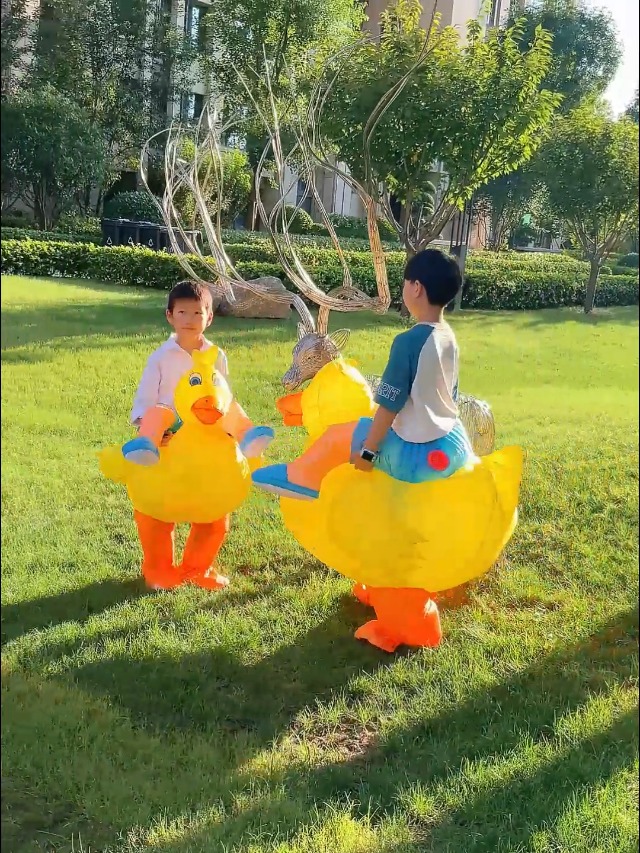 Disfraz Inflable de Pato Amarillo para Halloween miniatura 7