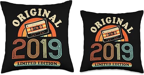 Miniatura 3 de Retro Limited Edition 2019 Cassette Tape 5th Birthday Throw Pillow