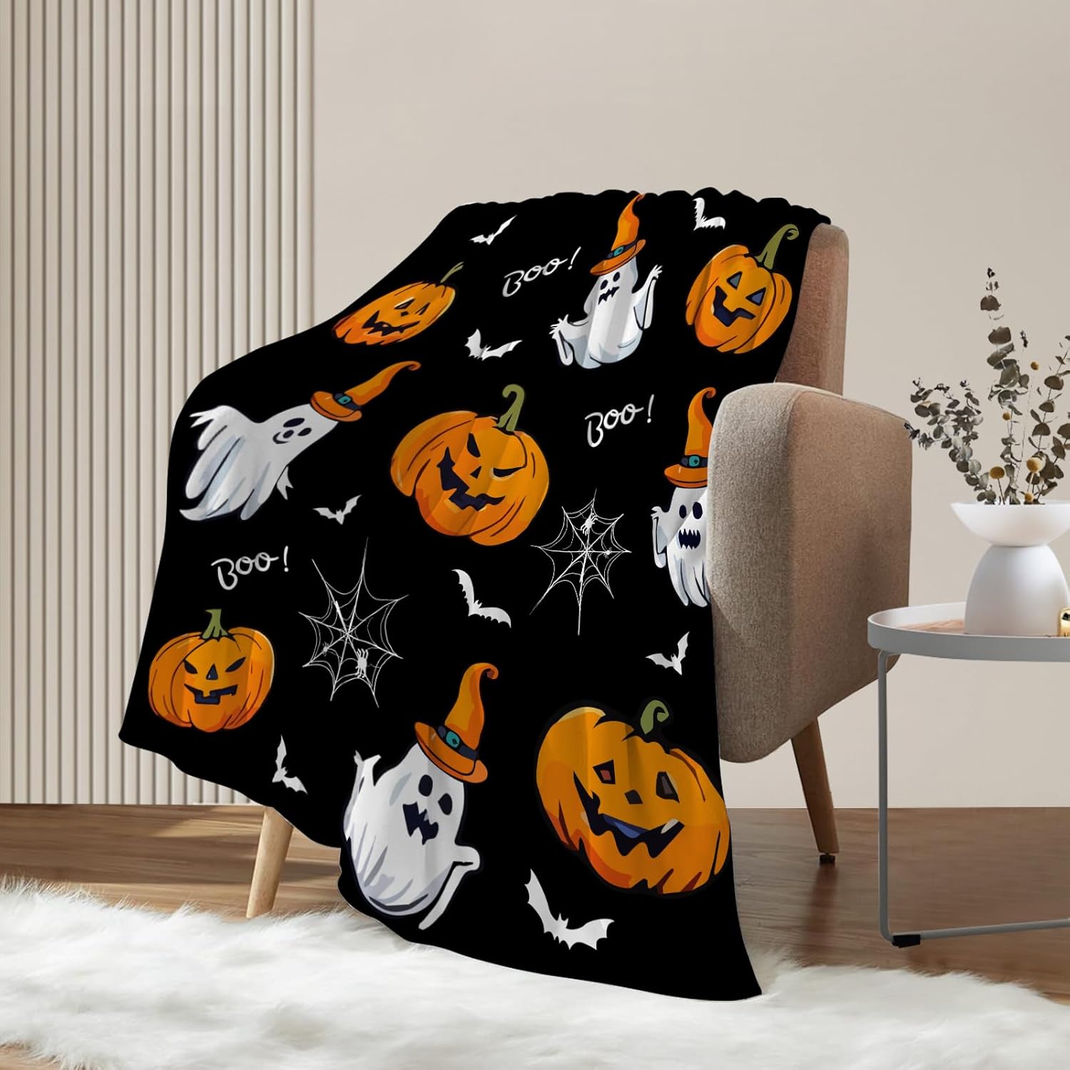 Neatee Living Halloween Throw Blanket Twin Pumpkin Ghost Blanket for Women Men Black Decorative Lightweight Fuzzy Soft Plush Fleece Blankets and Throws Couch Sofa Bed Outdoor Blanket 60x80