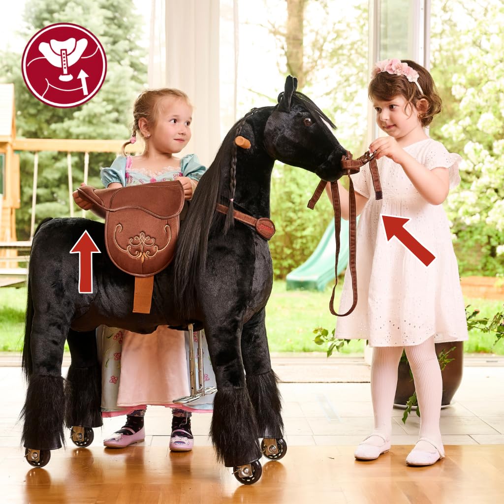 PONNIE Koń jeździecki z kołami Ebony M dla dzieci w wieku 5-12 lat (50 kg) – Bez baterii – Wzrost dziecka uwzględniony dzięki regulowanym strzemiączkom – Można czesać dzięki odpinanemu brązowemu