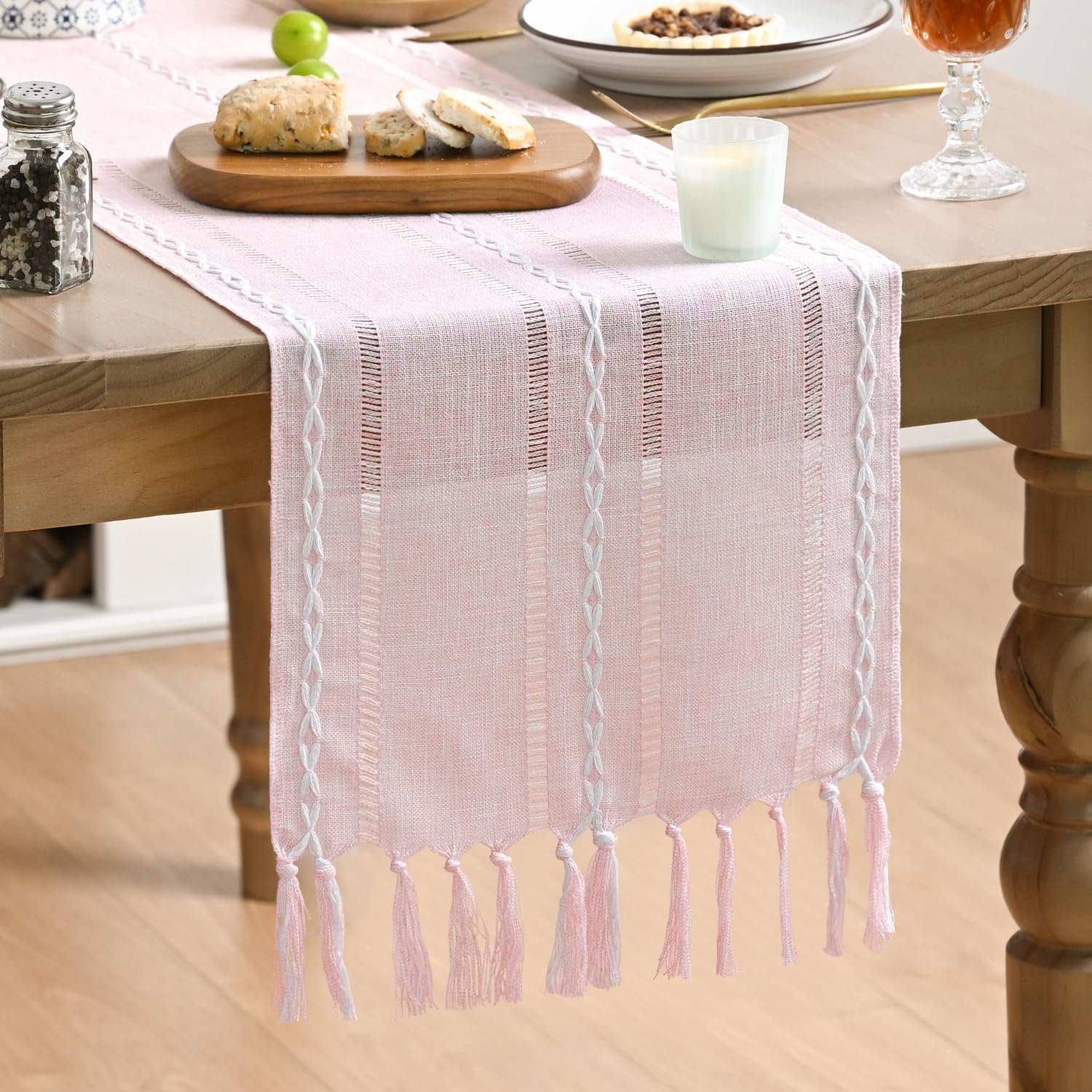 Artoid Mode Boho Pink Tassel Table Runner, Farmhouse Style Kitchen Table Decoration Holiday Wedding Party Dinning Birthday Decor 33x143 cm