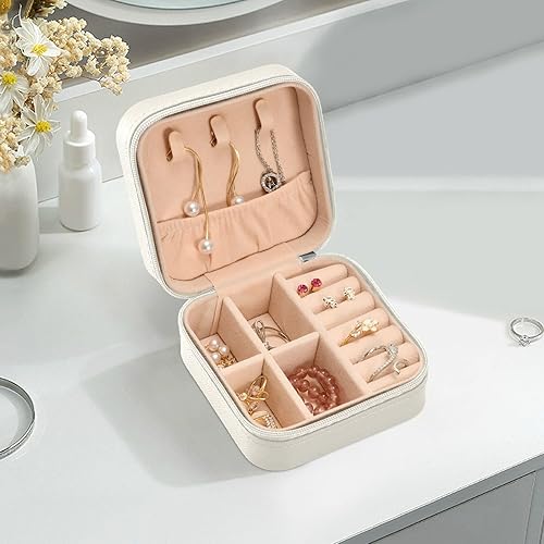 Miniatura 6 de QwThum Joyero de viaje organizador para mujeres, niñas y hombres, pequeña caja de almacenamiento portátil para joyas, aretes, anillos, collares,