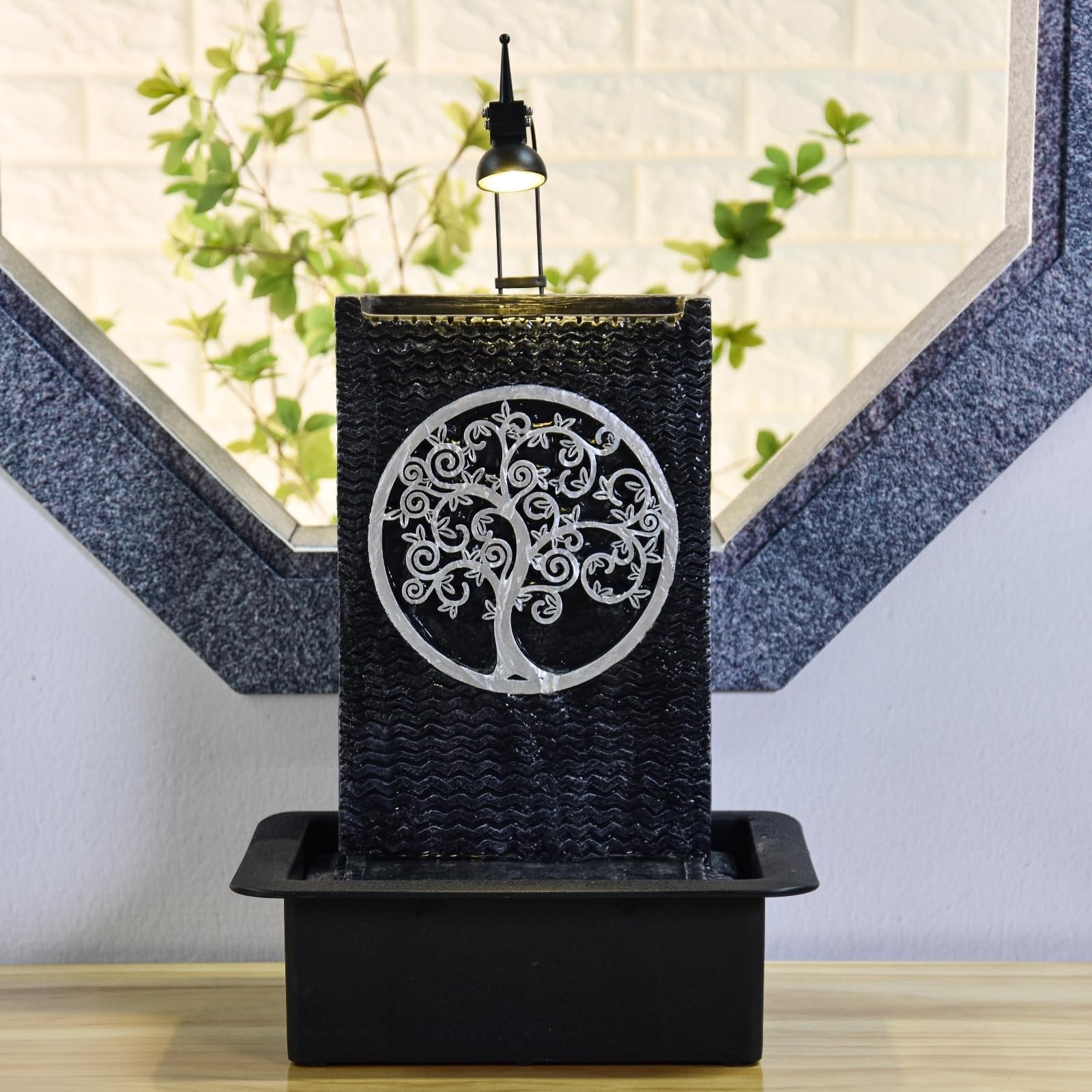 Fontaine d’Intérieur Mur d’Eau Cascade Motif Arbre de Vie Lumière Spot Blanc, Grand Décoration de Table Bureau Salon Chambre, Source de Zenitude Méditation Relaxation, H 40cm – Arbre de Vie Zen’Light